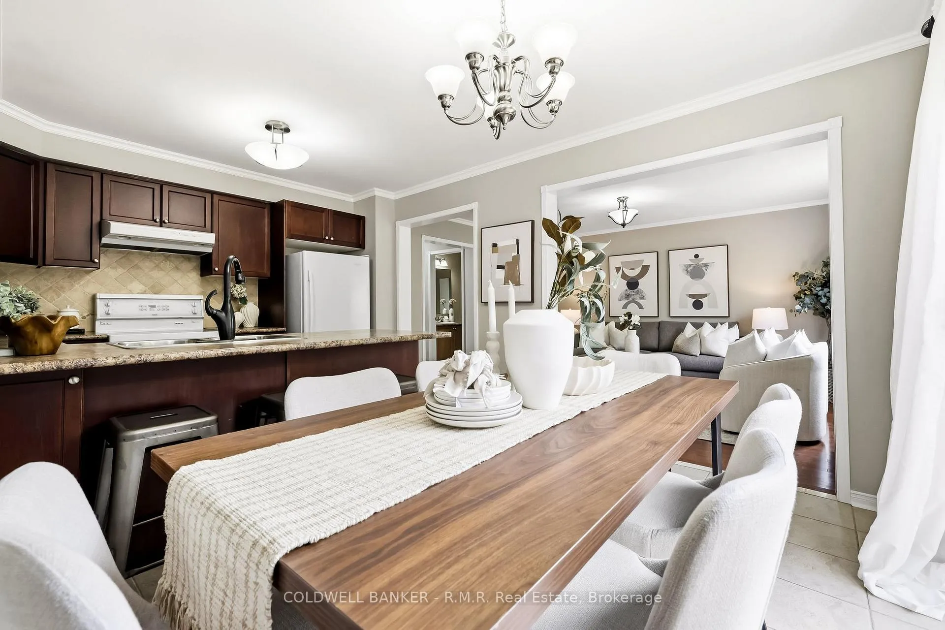 Photo 24 of 1244 Ashgrove Crescent, Oshawa, Pinecrest — HOMEH