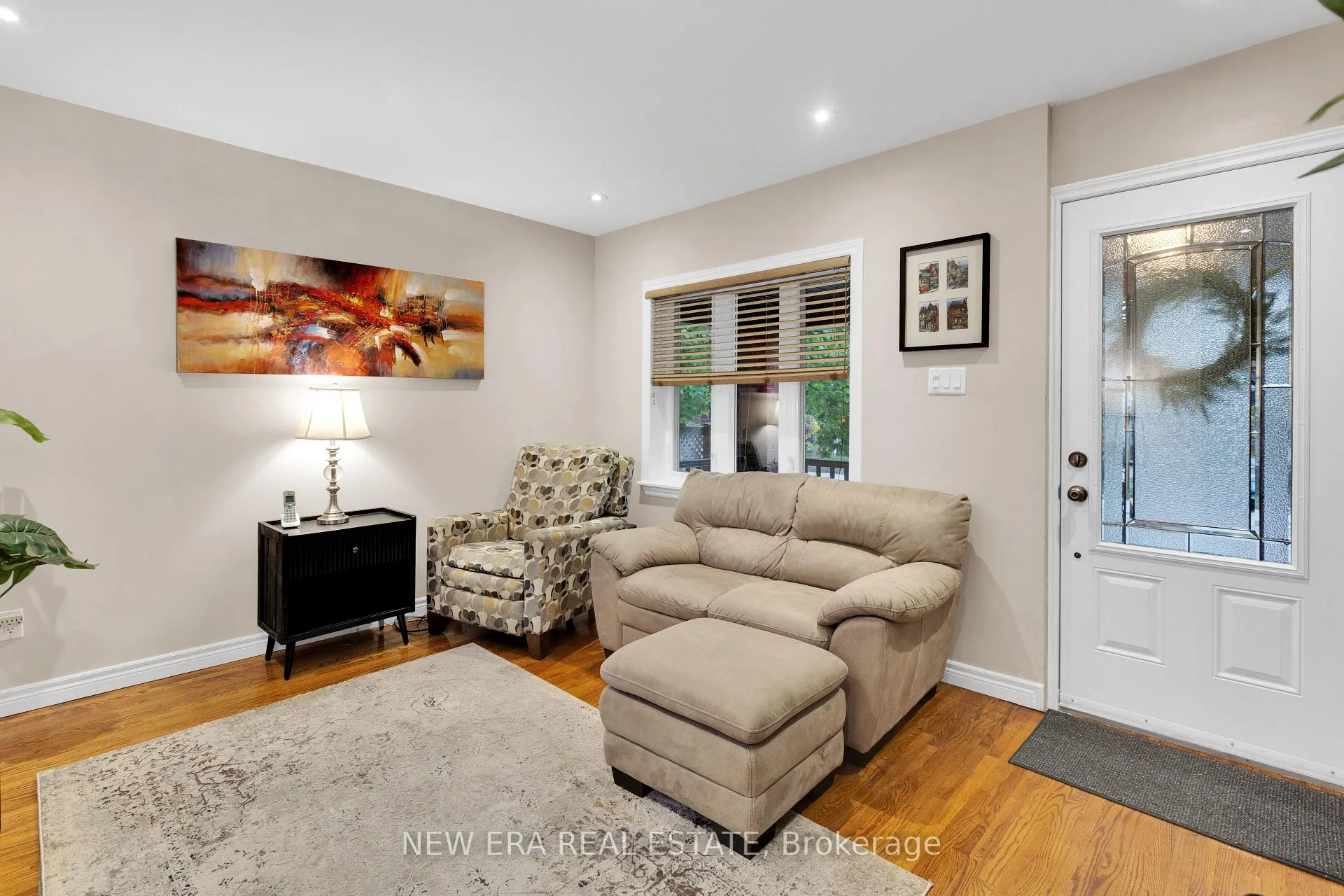 Photo 3 of 8 Page Avenue, Toronto, Runnymede-Bloor West Village — HOMEH