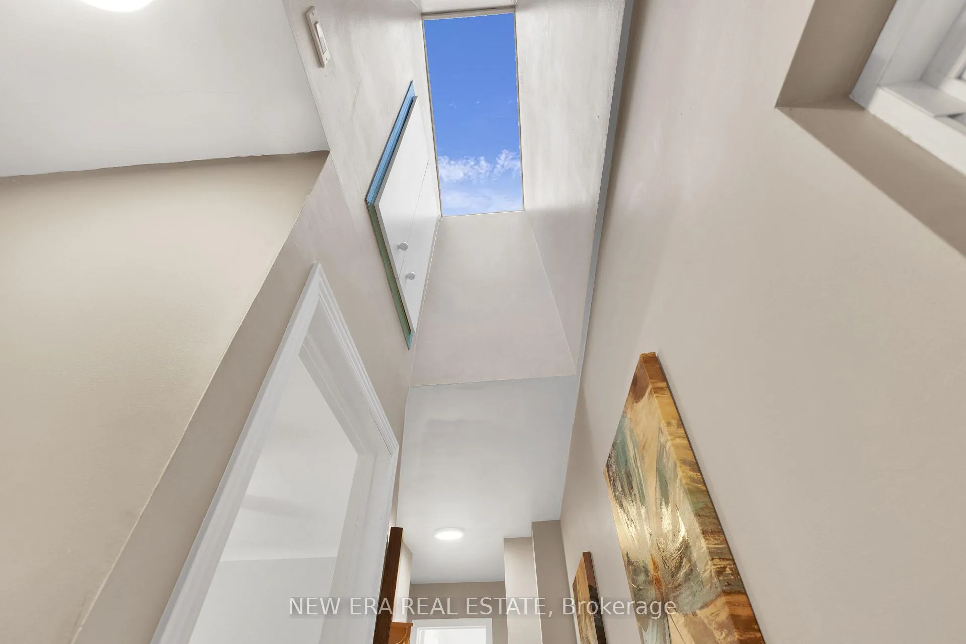 Photo 18 of 8 Page Avenue, Toronto, Runnymede-Bloor West Village — HOMEH