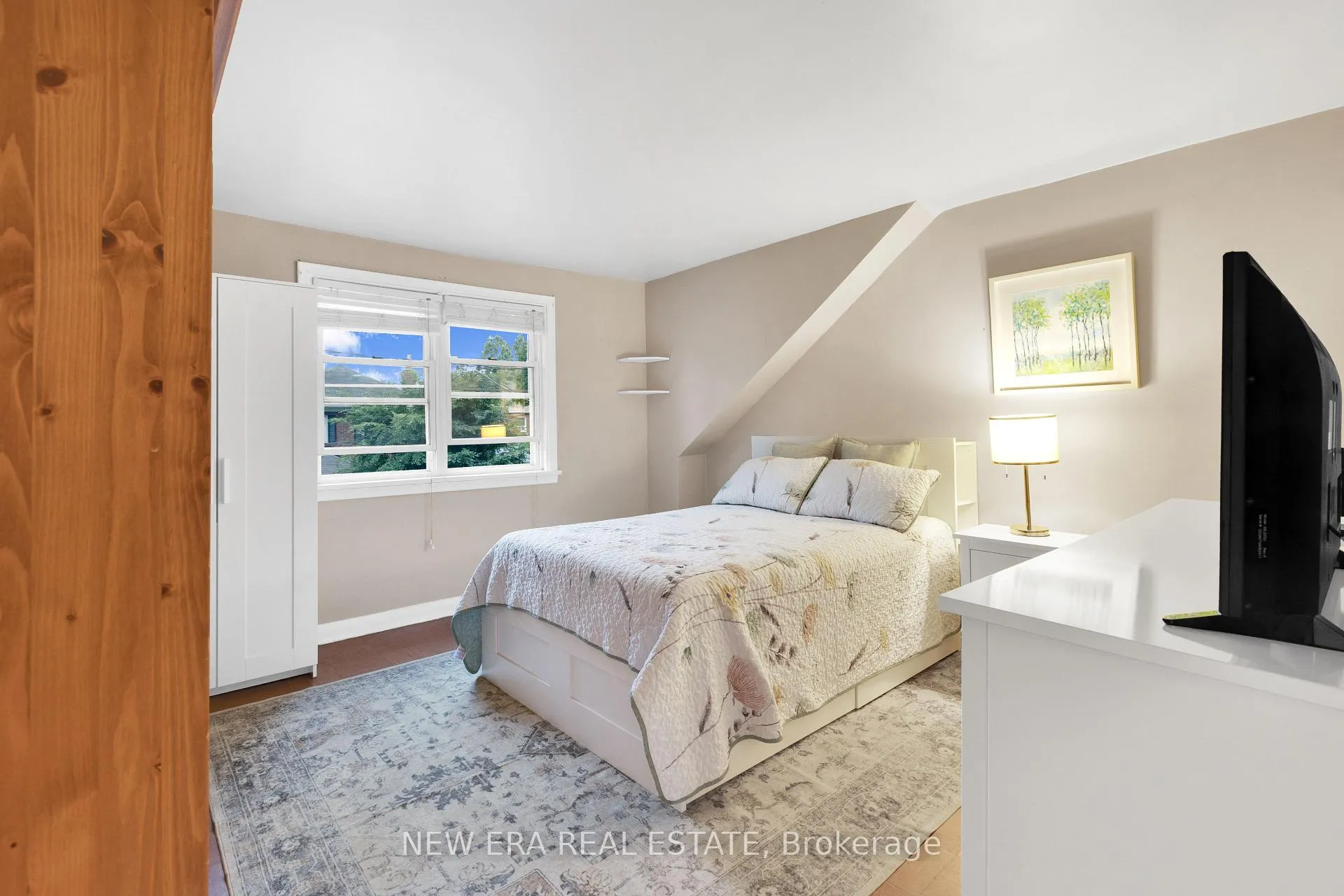 Photo 19 of 8 Page Avenue, Toronto, Runnymede-Bloor West Village — HOMEH