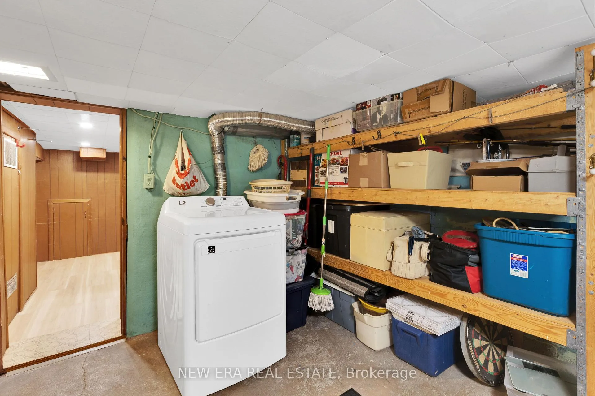 Photo 34 of 8 Page Avenue, Toronto, Runnymede-Bloor West Village — HOMEH