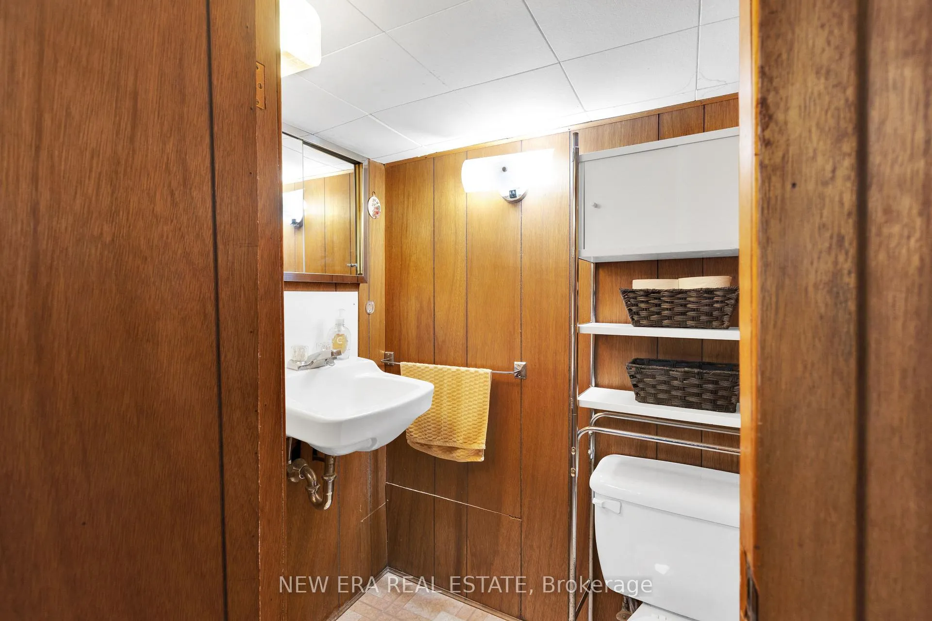 Photo 35 of 8 Page Avenue, Toronto, Runnymede-Bloor West Village — HOMEH