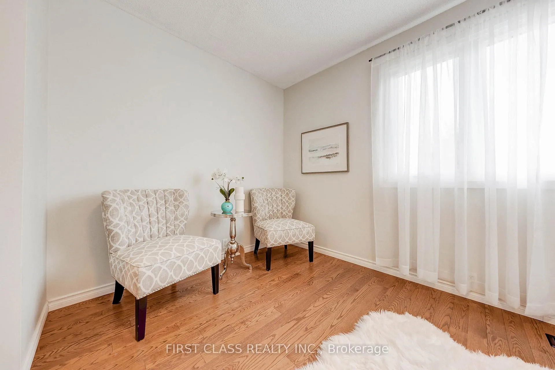 Photo 18 of 85 Madsen Crescent, Markham, Markville — HOMEH