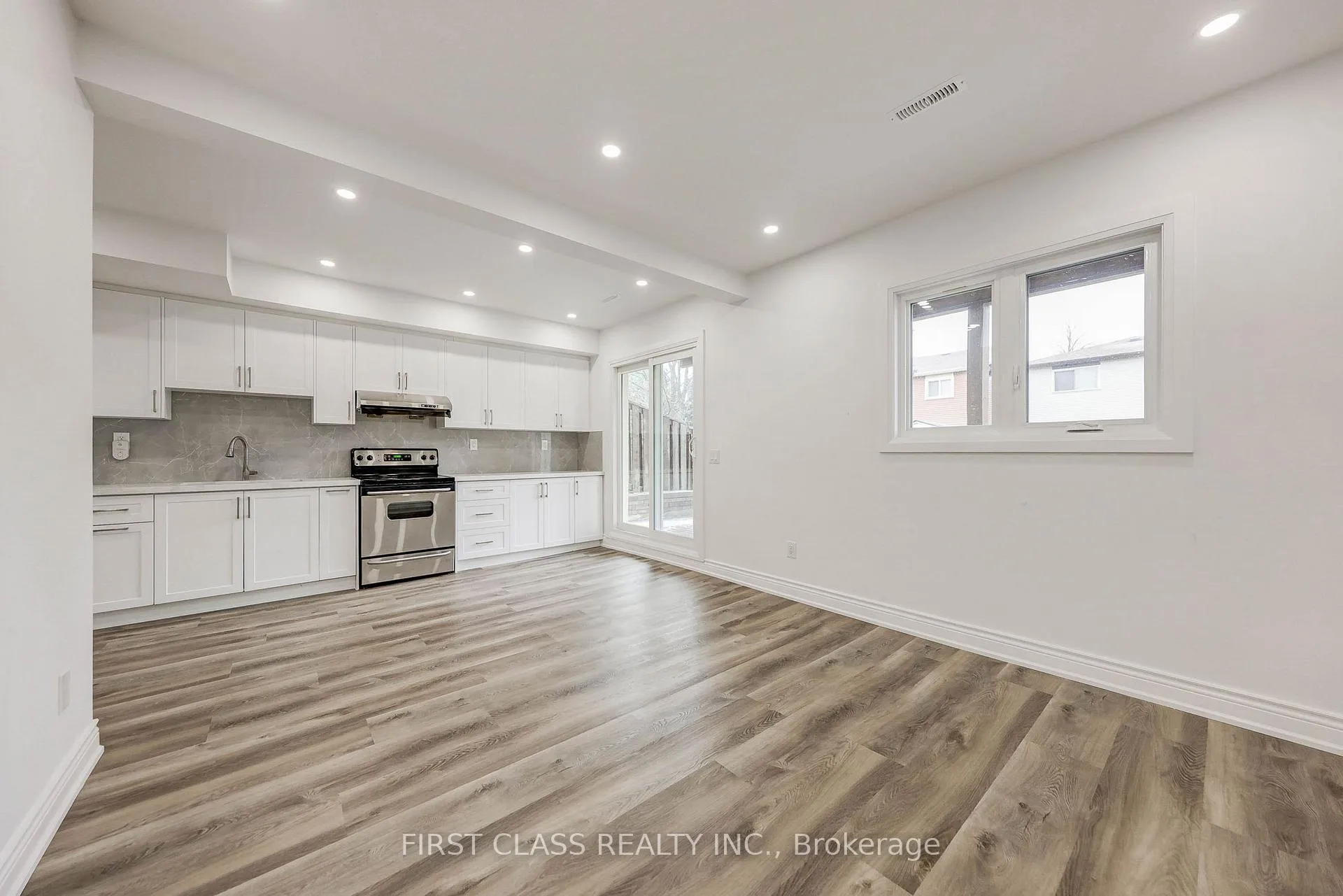 Photo 27 of 85 Madsen Crescent, Markham, Markville — HOMEH