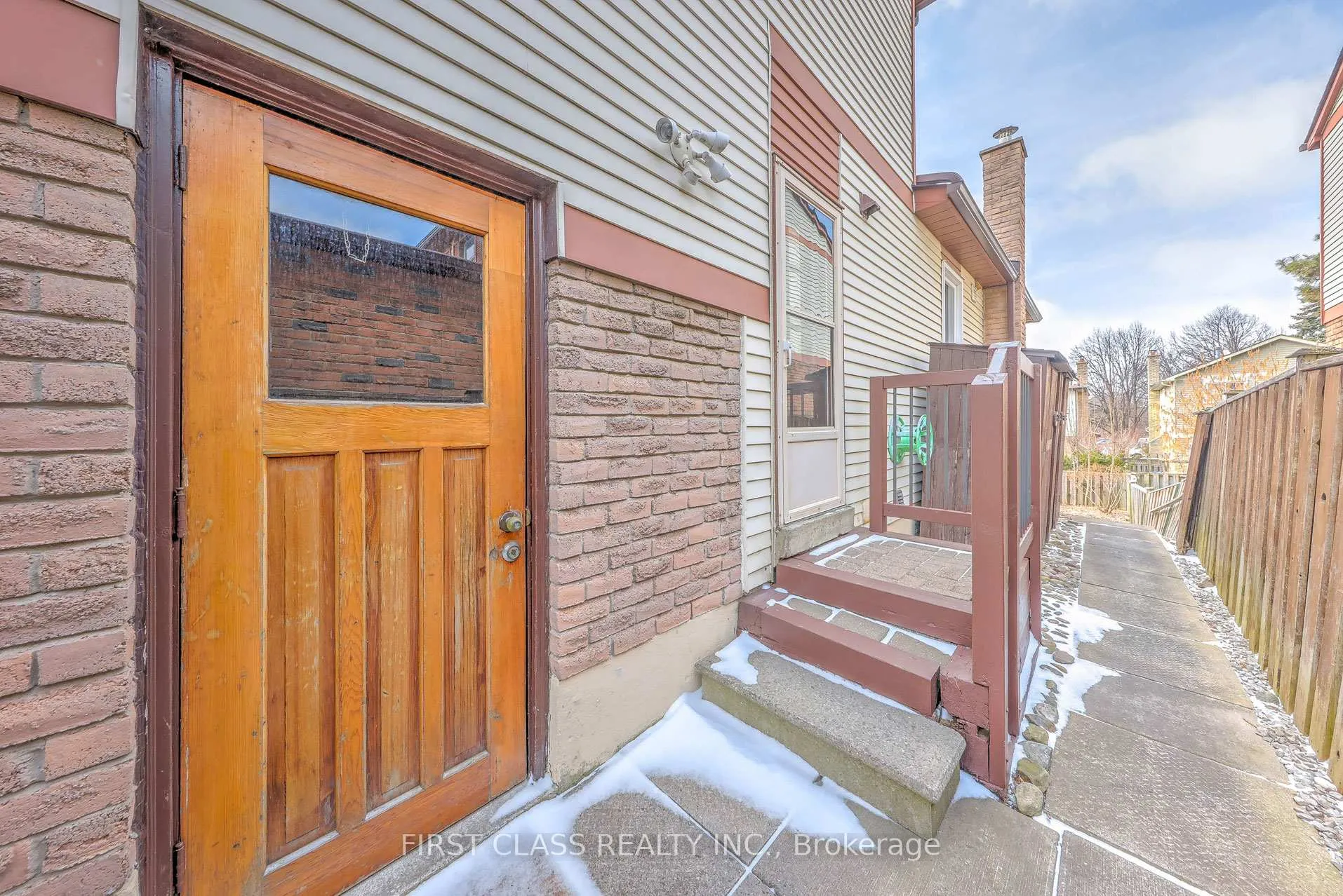 Photo 34 of 85 Madsen Crescent, Markham, Markville — HOMEH
