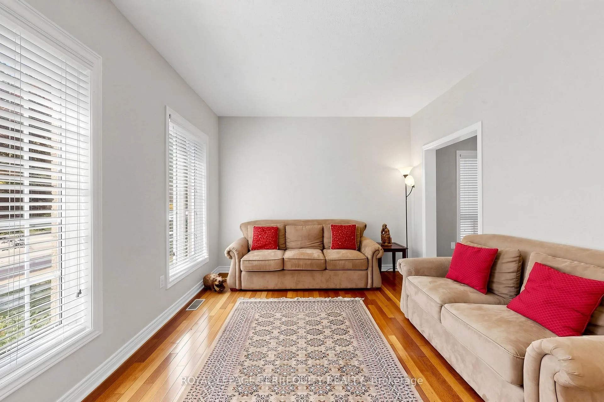 Photo 5 of 12 Ballantyne Drive, Ajax, Northwest Ajax — HOMEH