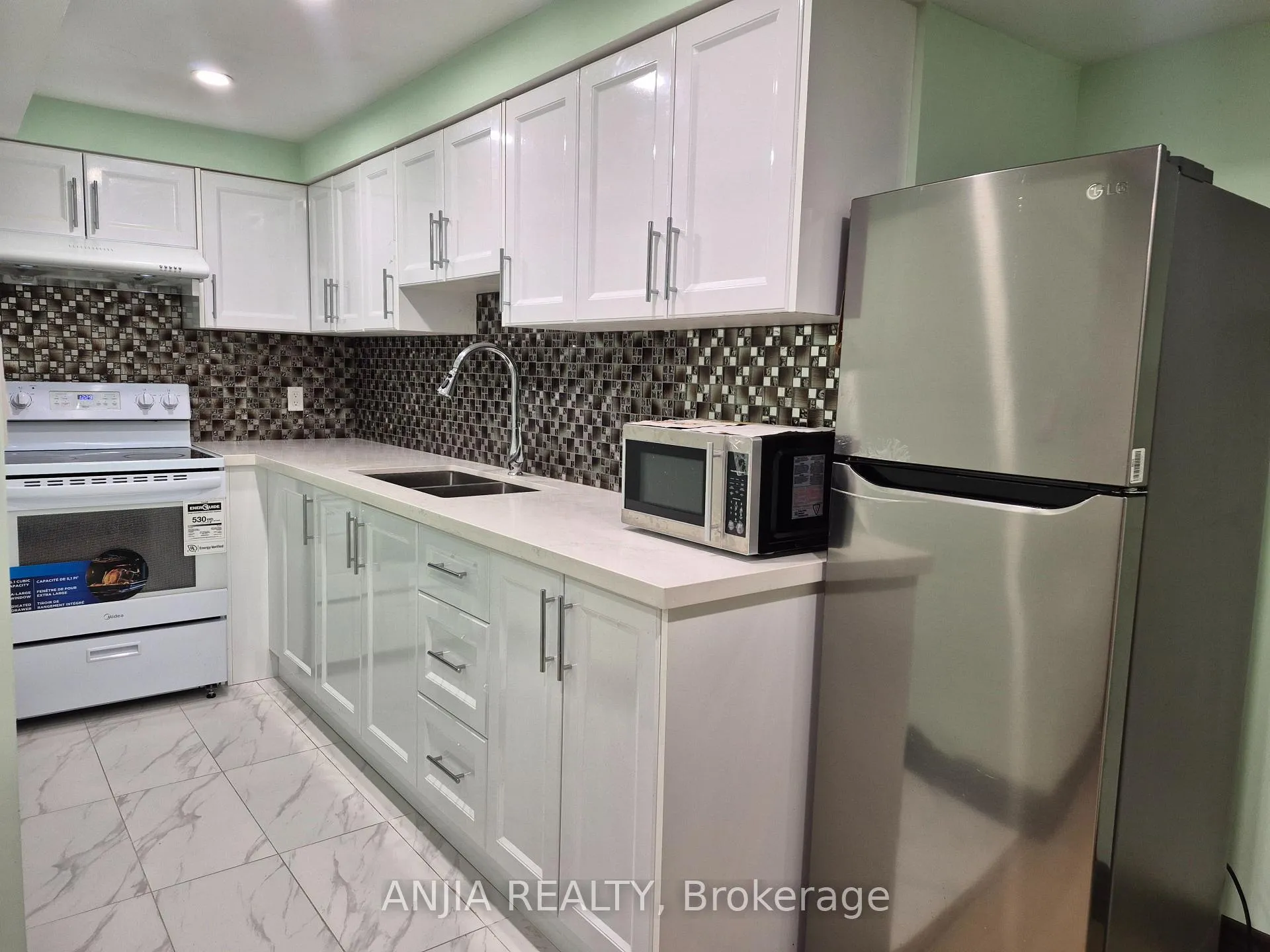 Photo 10 of Unit Basement, 742 Hammersly Boulevard, Markham, Wismer — HOMEH