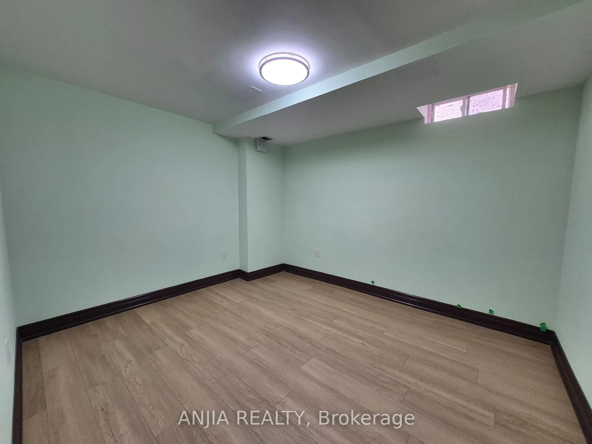 Photo 12 of Unit Basement, 742 Hammersly Boulevard, Markham, Wismer — HOMEH