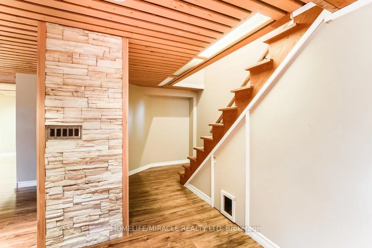Photo 4 of Unit Bsmt, 520 Gillmoss Road, Pickering, Rosebank — HOMEH