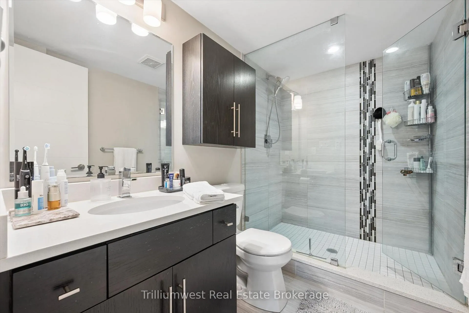 Photo 22 of Unit 9, 32 Arkell Road, Guelph, Kortright East — HOMEH
