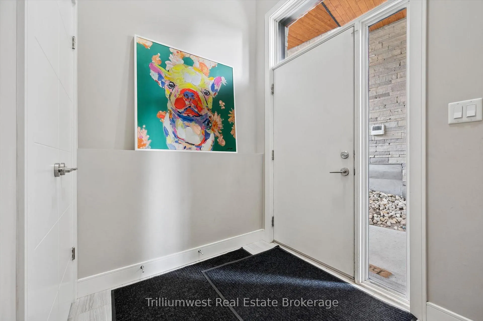 Photo 26 of Unit 9, 32 Arkell Road, Guelph, Kortright East — HOMEH