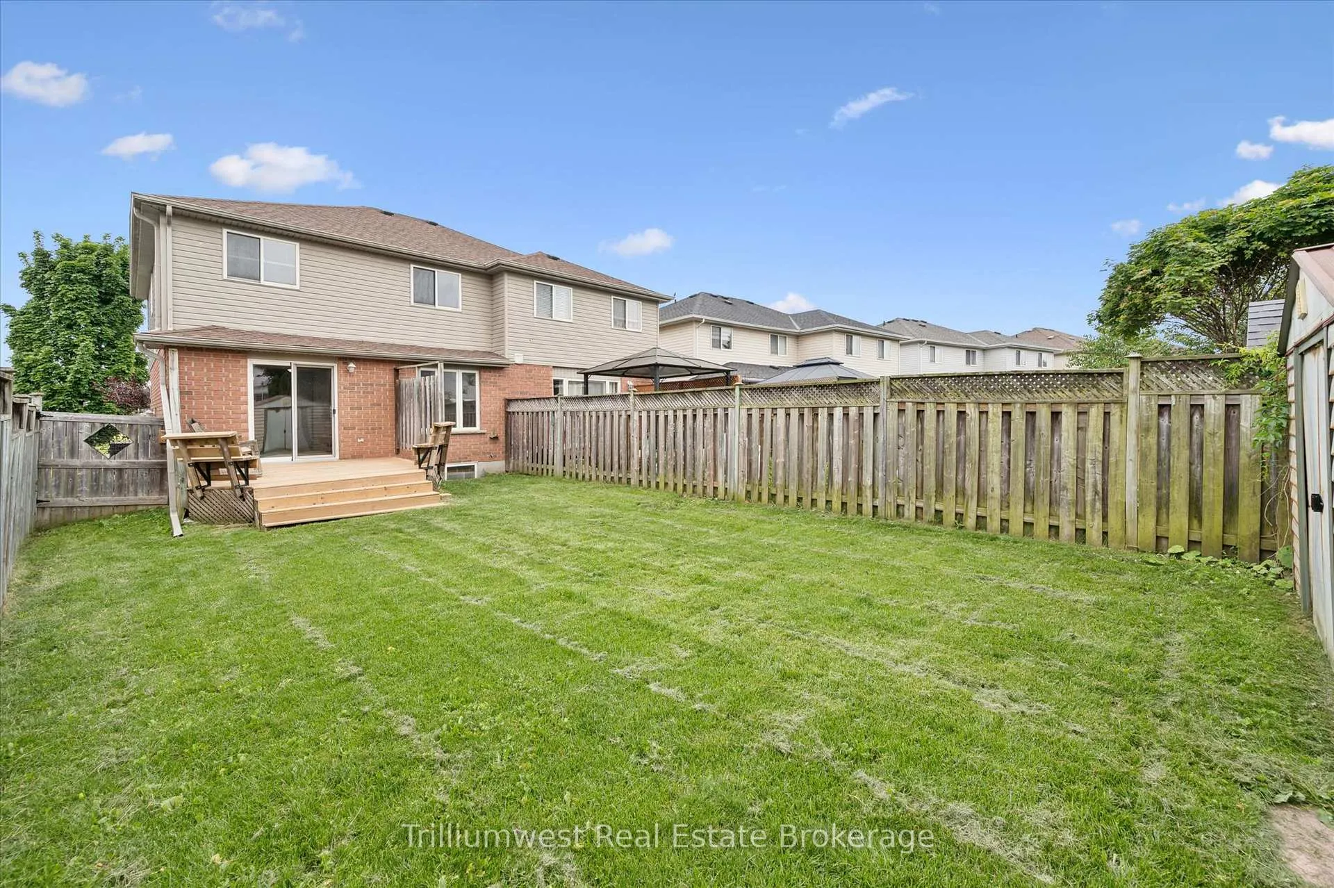 Photo 31 of 157 Stephanie Drive, Guelph, Willow West/Sugarbush/West Acres — HOMEH