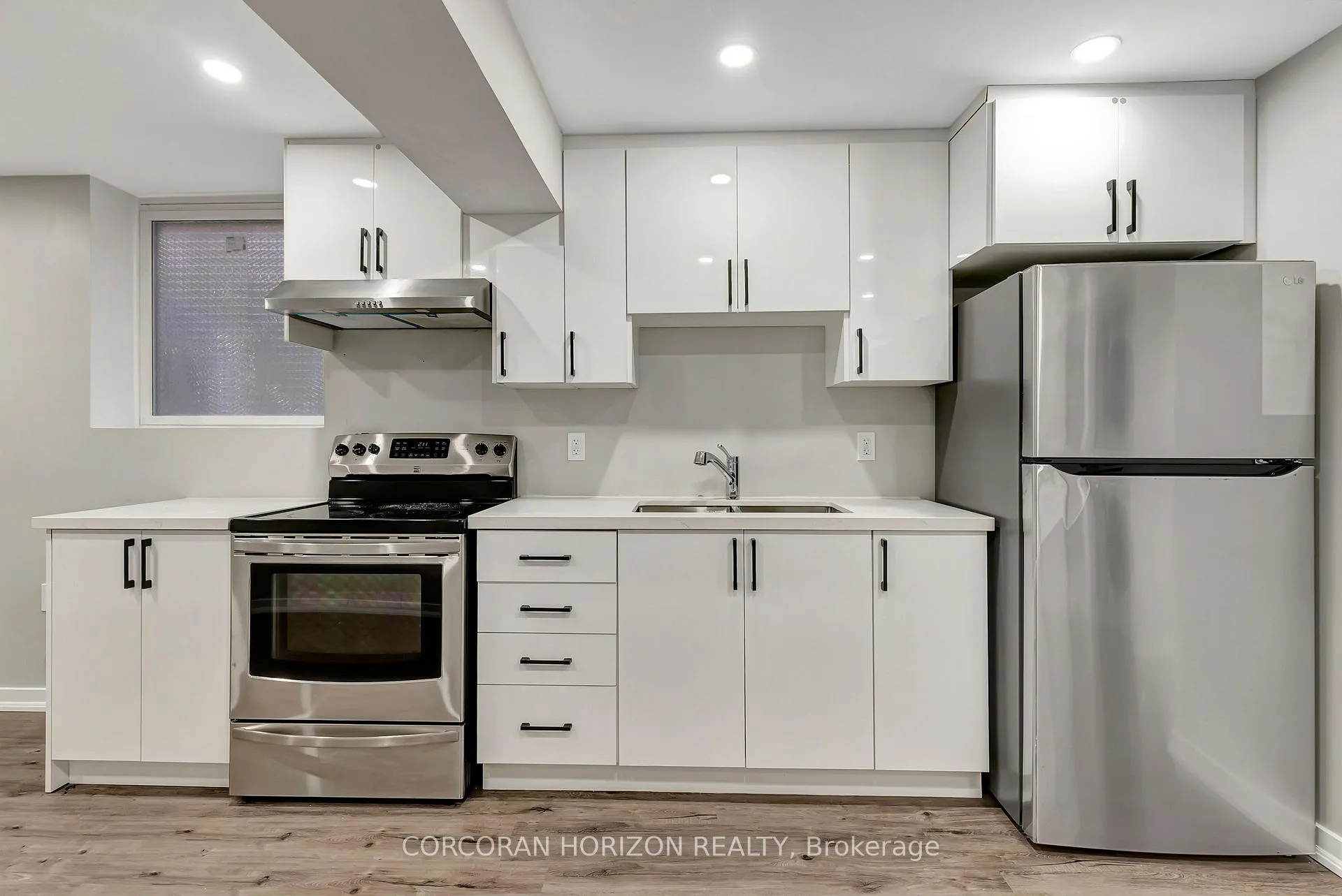Front of Unit Lower, 26 Tweedsdale Street