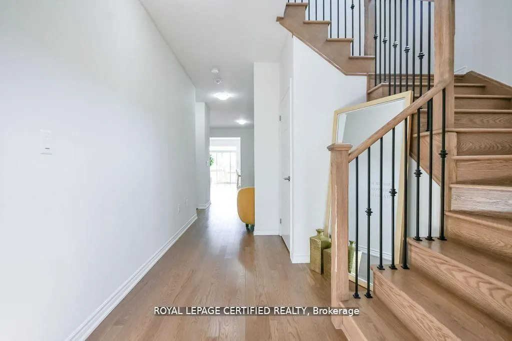 Photo 6 of 58 Shepherd Drive, Barrie, Rural Barrie Southeast — HOMEH