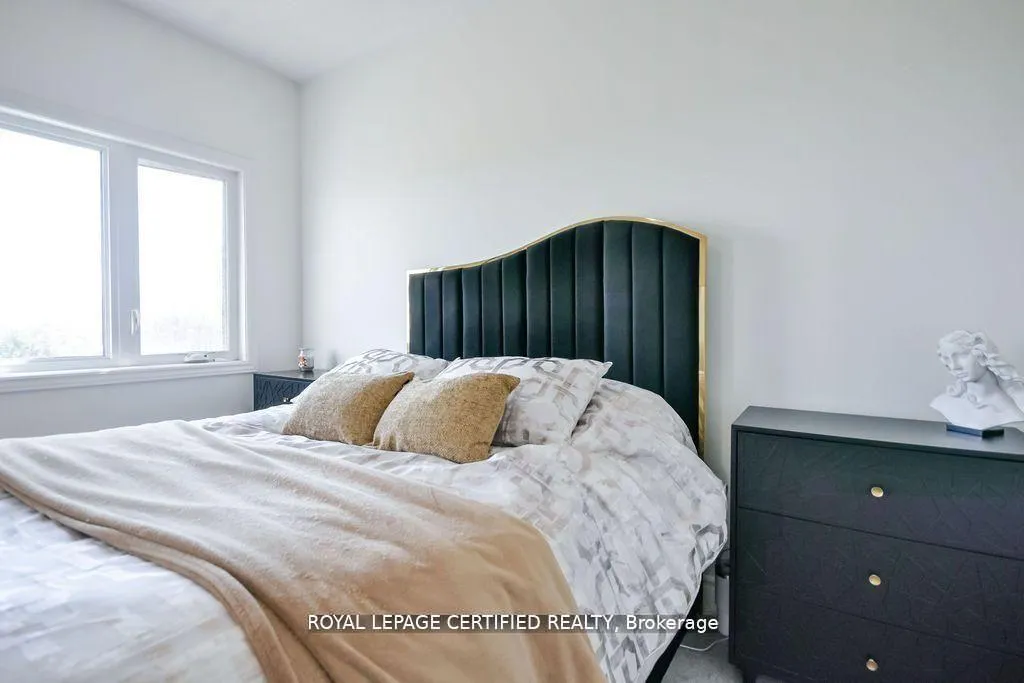 Photo 25 of 58 Shepherd Drive, Barrie, Rural Barrie Southeast — HOMEH