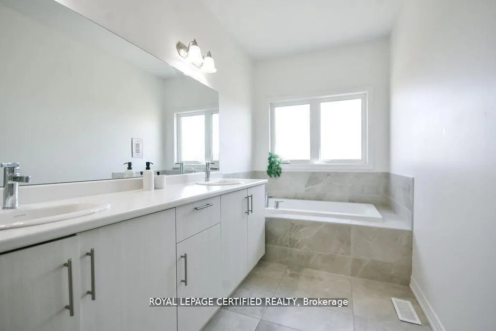 Photo 28 of 58 Shepherd Drive, Barrie, Rural Barrie Southeast — HOMEH