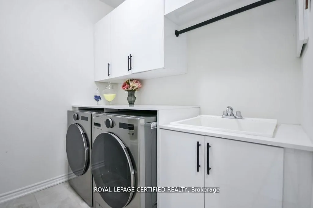 Photo 33 of 58 Shepherd Drive, Barrie, Rural Barrie Southeast — HOMEH