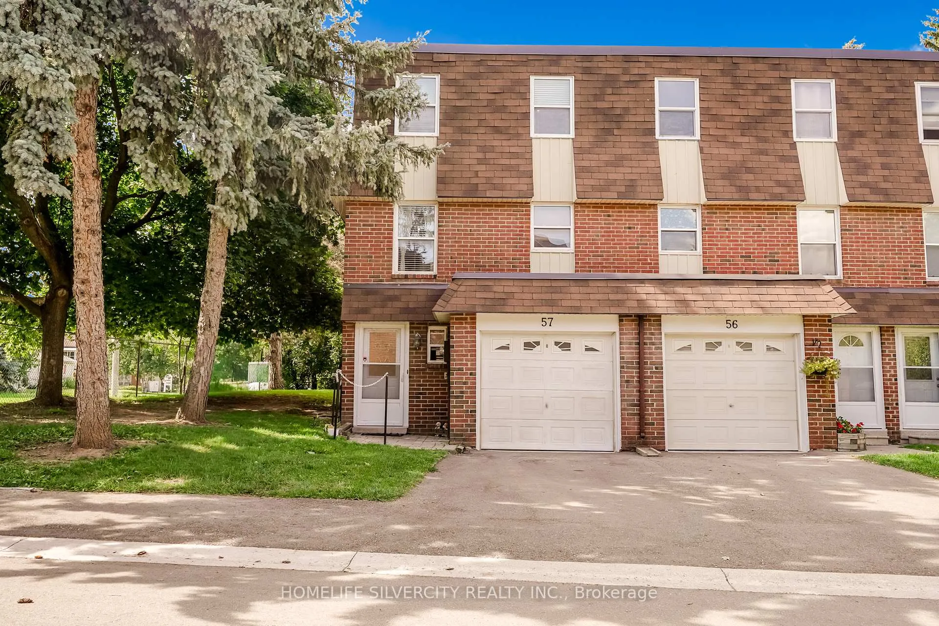 Photo of Unit 57, 235 Bronte Street S
