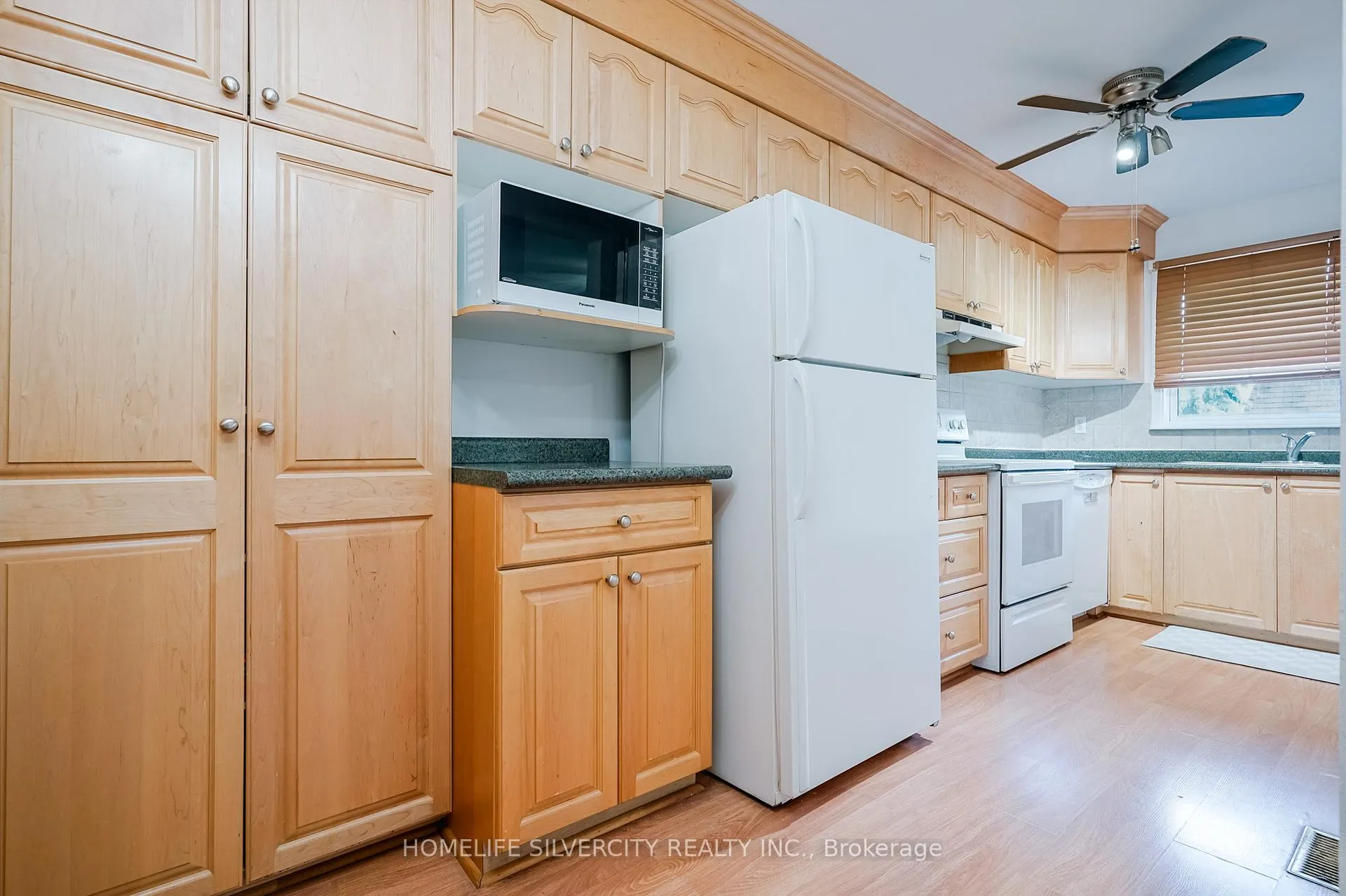Photo 21 of Unit 57, 235 Bronte Street S, Milton, Old Milton — HOMEH