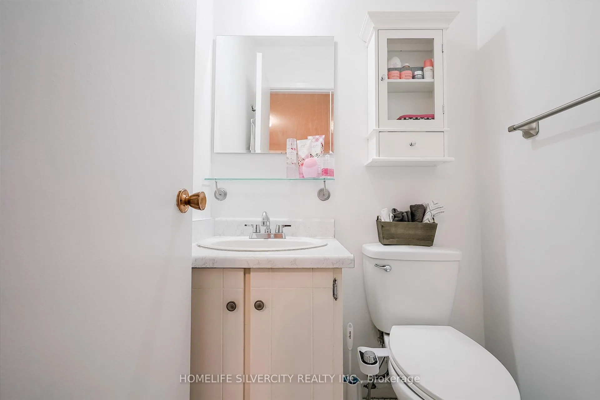 Photo 33 of Unit 57, 235 Bronte Street S, Milton, Old Milton — HOMEH