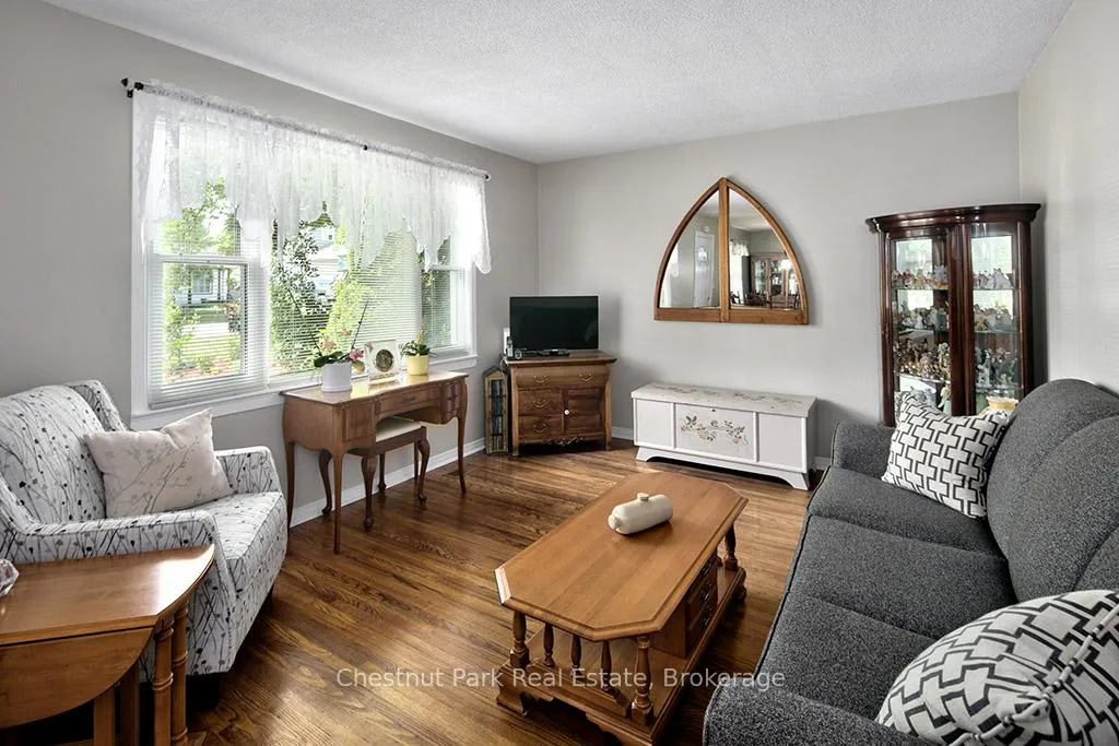 Photo 17 of 333 Oak Street, Collingwood — HOMEH