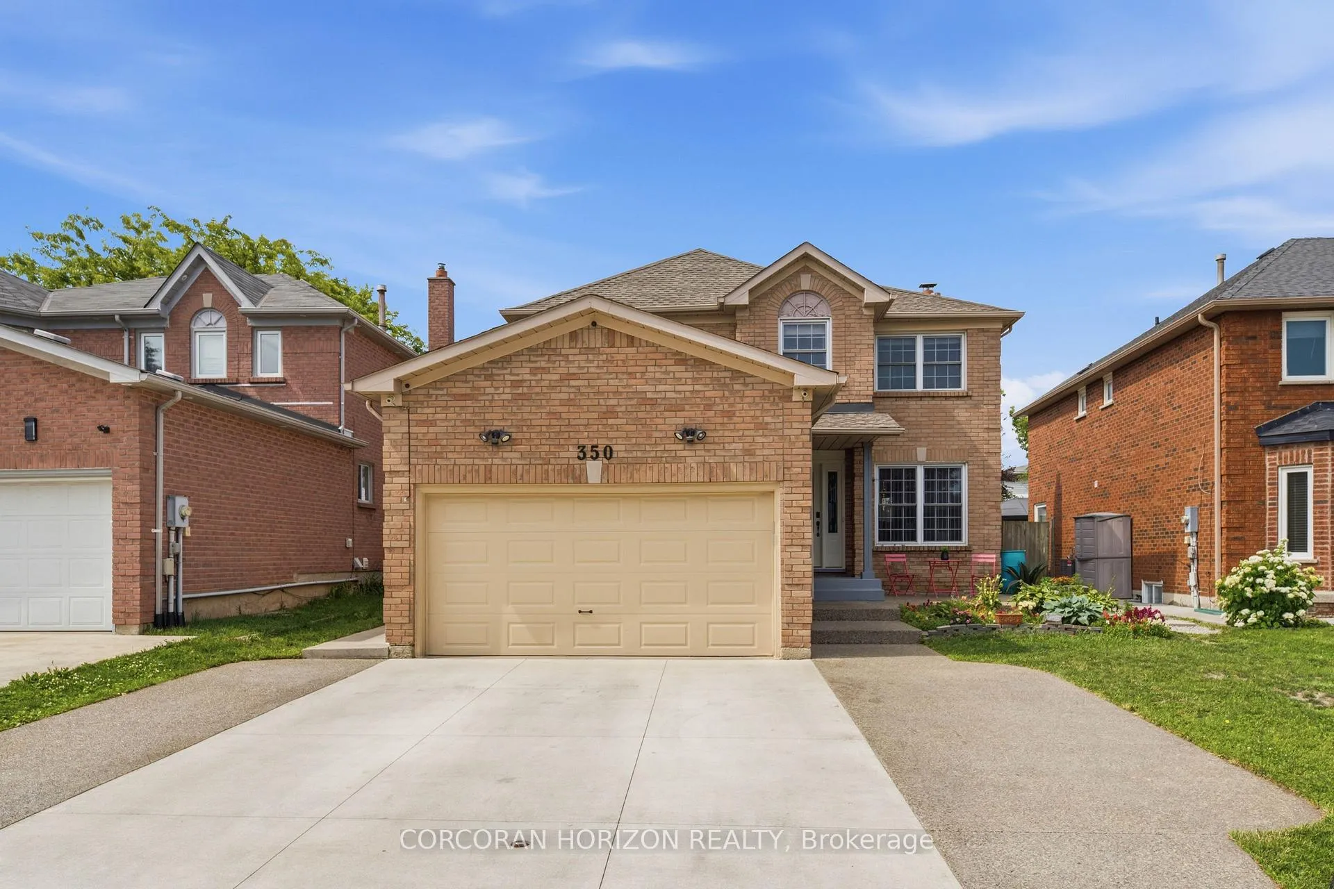 Front of 350 Saginaw Parkway
