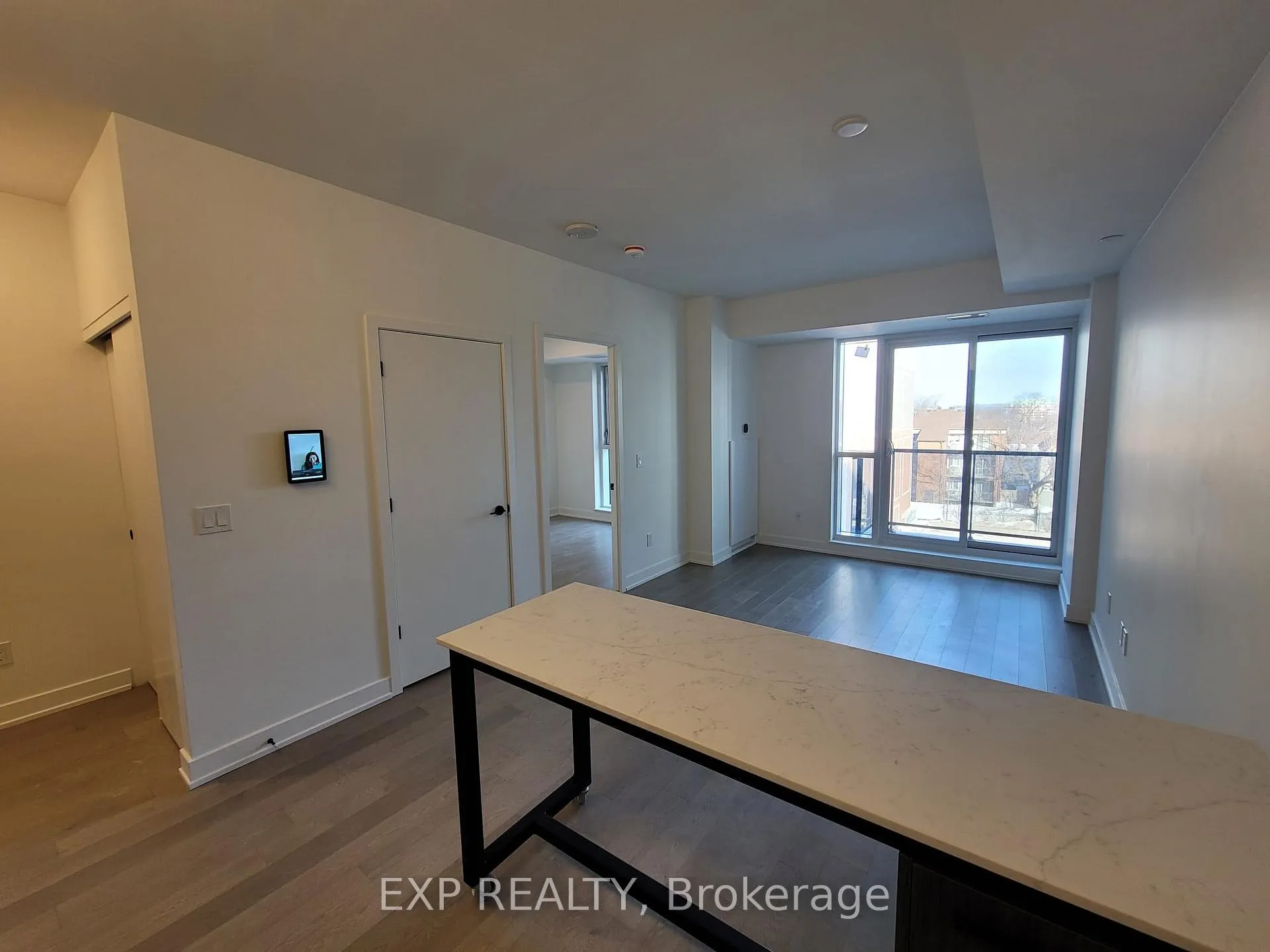 Photo 7 of Unit 407, 560 Rideau Street, Ottawa, Sandy Hill — HOMEH
