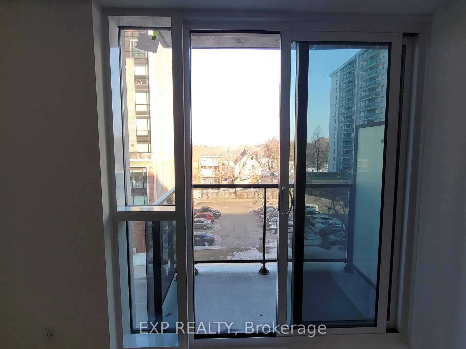 Photo 11 of Unit 407, 560 Rideau Street, Ottawa, Sandy Hill — HOMEH