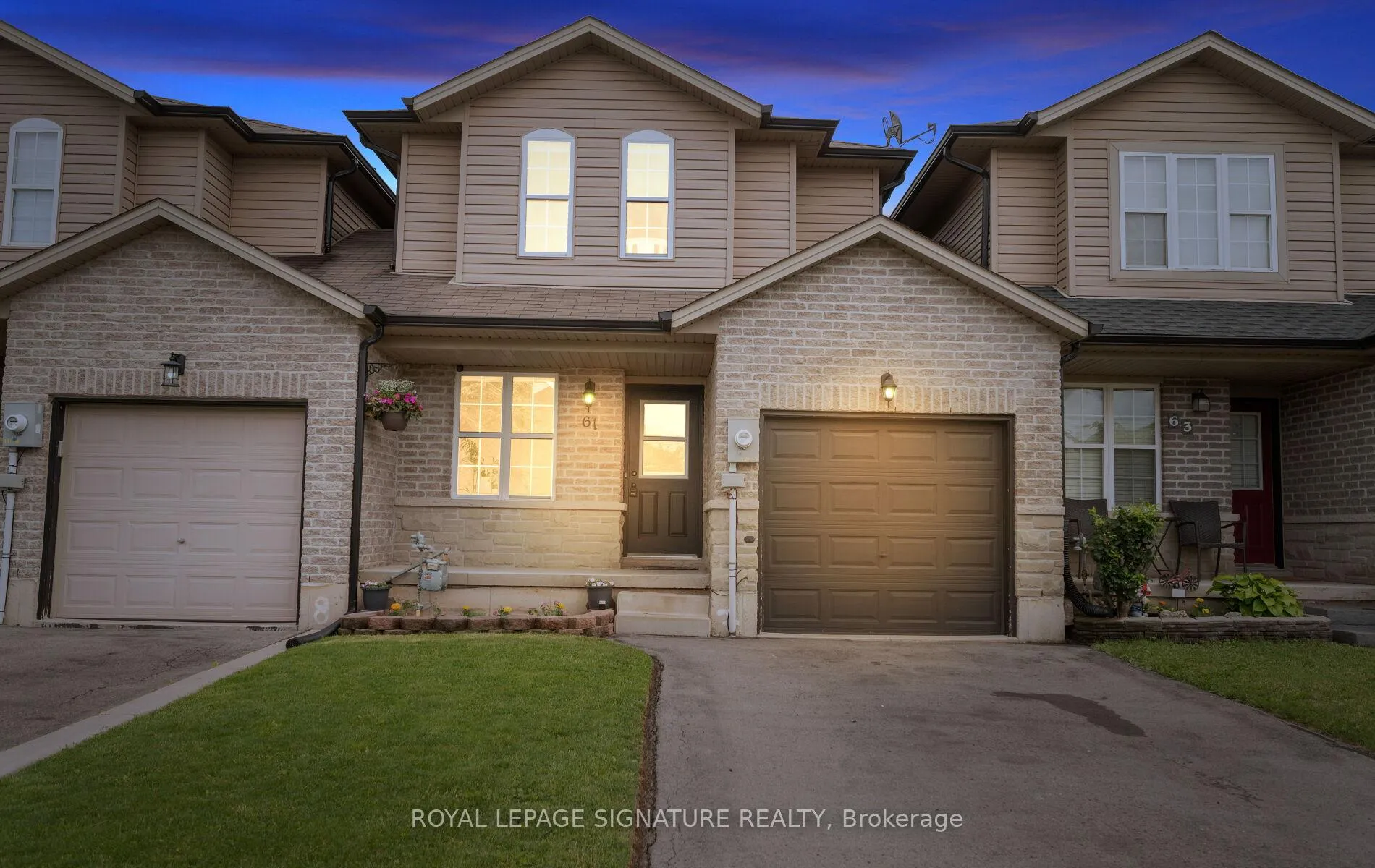 Photo 1 of 61 Thames Way, Hamilton, Mount Hope — HOMEH