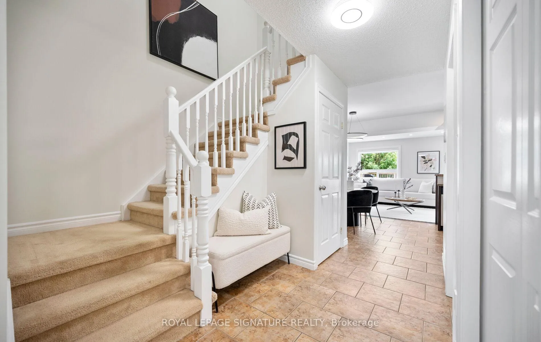 Photo 5 of 61 Thames Way, Hamilton, Mount Hope — HOMEH