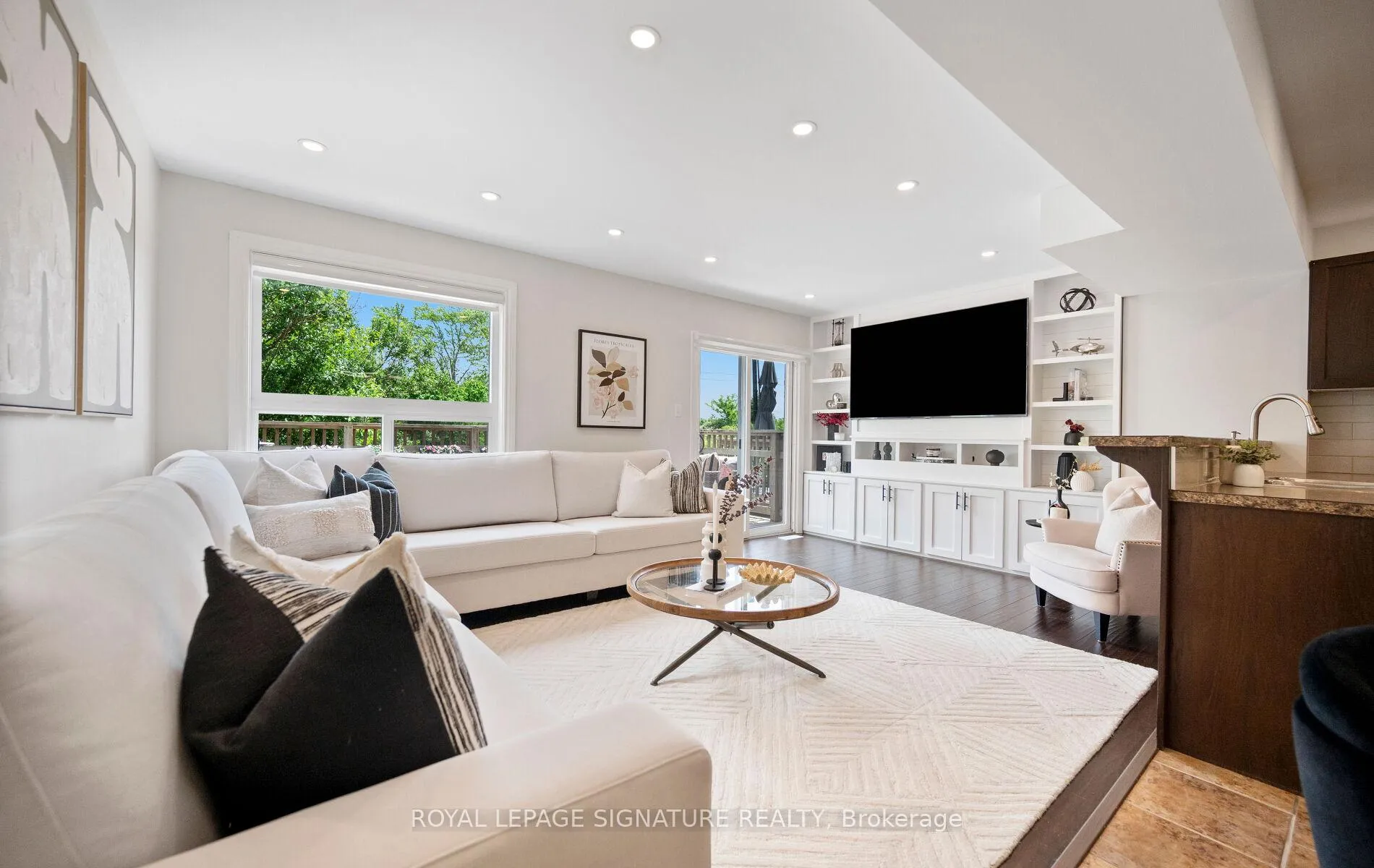 Photo 6 of 61 Thames Way, Hamilton, Mount Hope — HOMEH