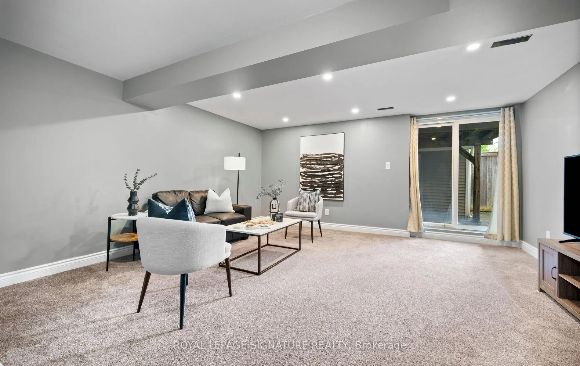 Photo 39 of 61 Thames Way, Hamilton, Mount Hope — HOMEH