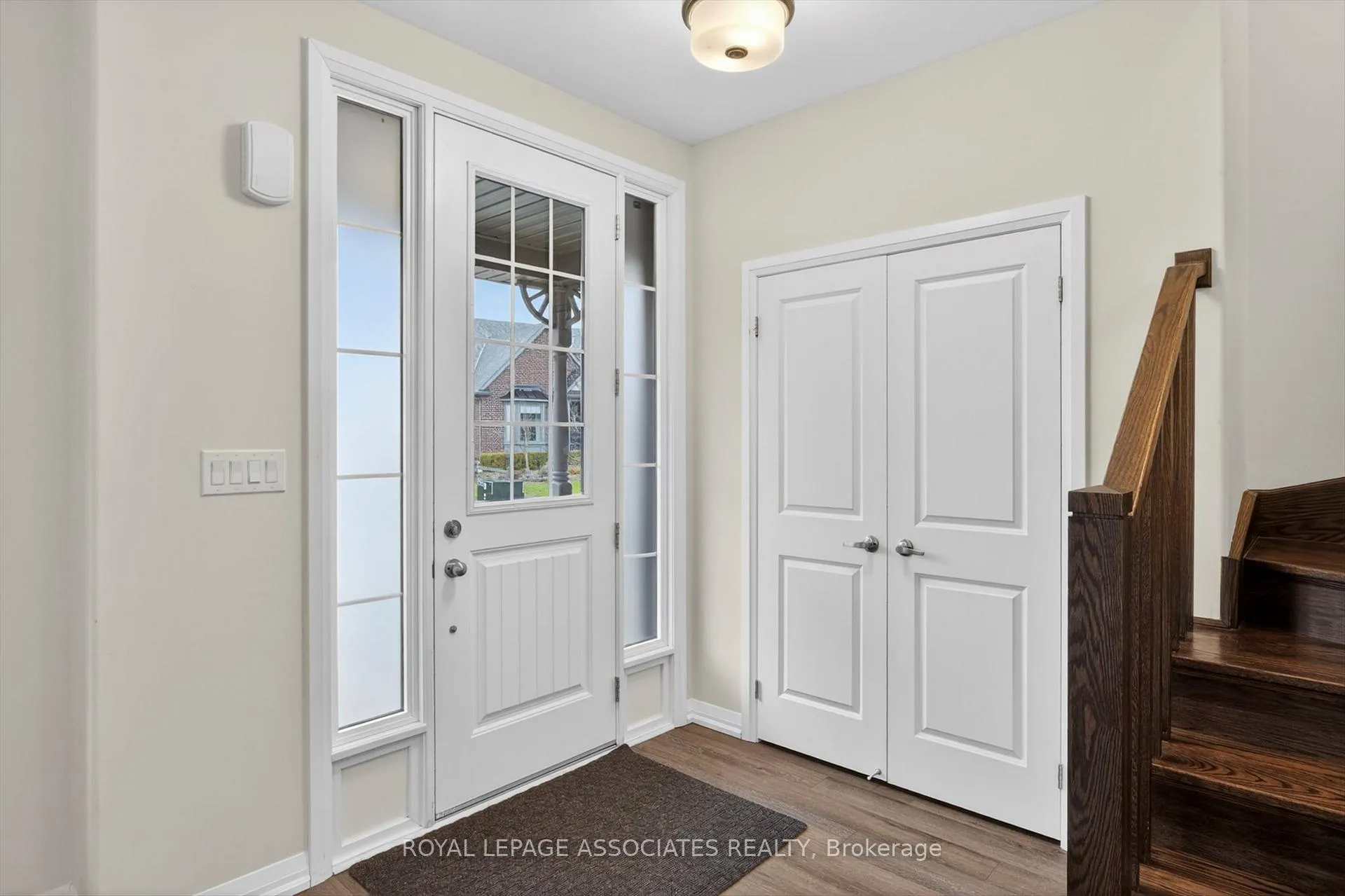 Photo 4 of 1047 Rippingale Trail, Peterborough, Northcrest Ward 5 — HOMEH