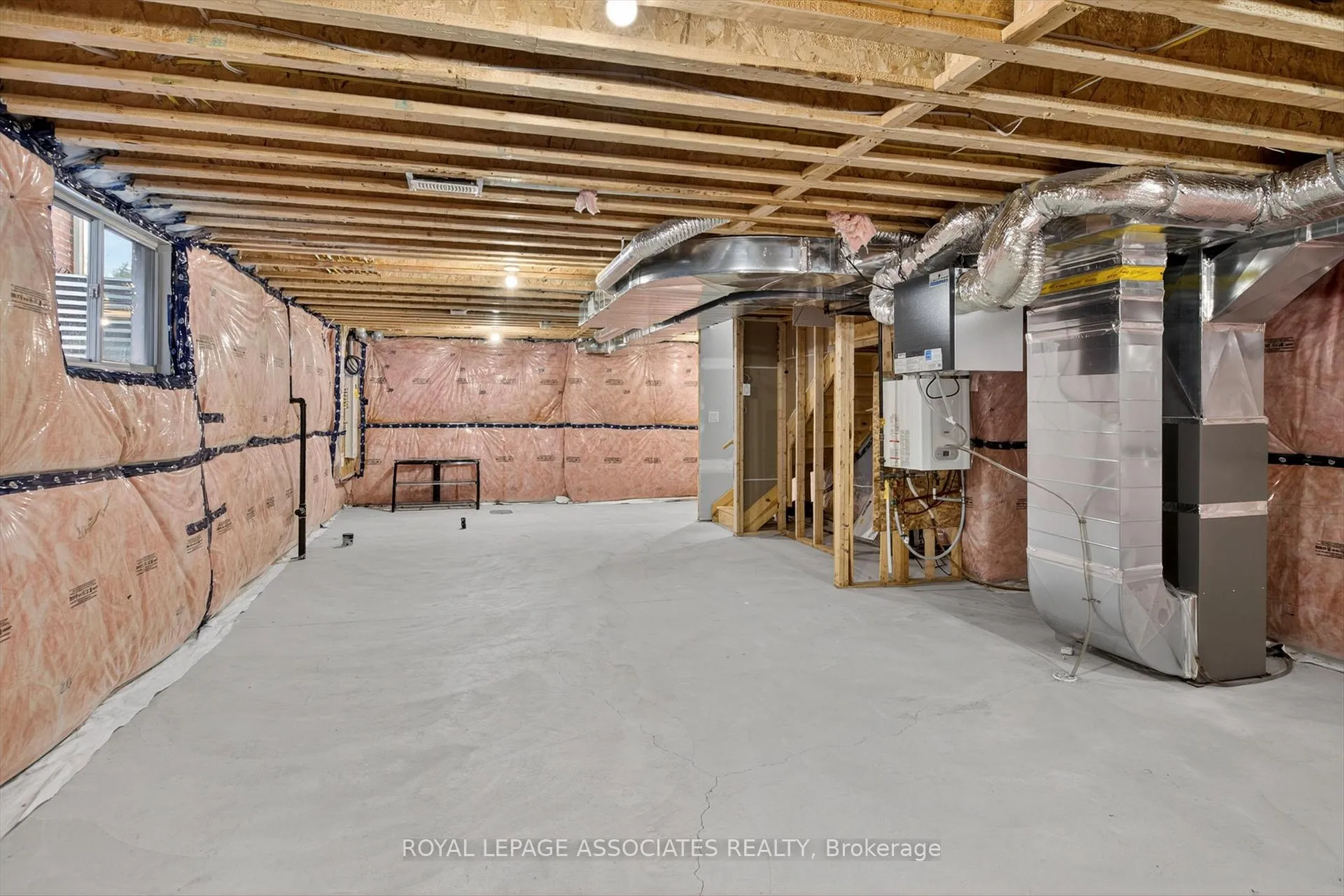 Photo 22 of 1047 Rippingale Trail, Peterborough, Northcrest Ward 5 — HOMEH