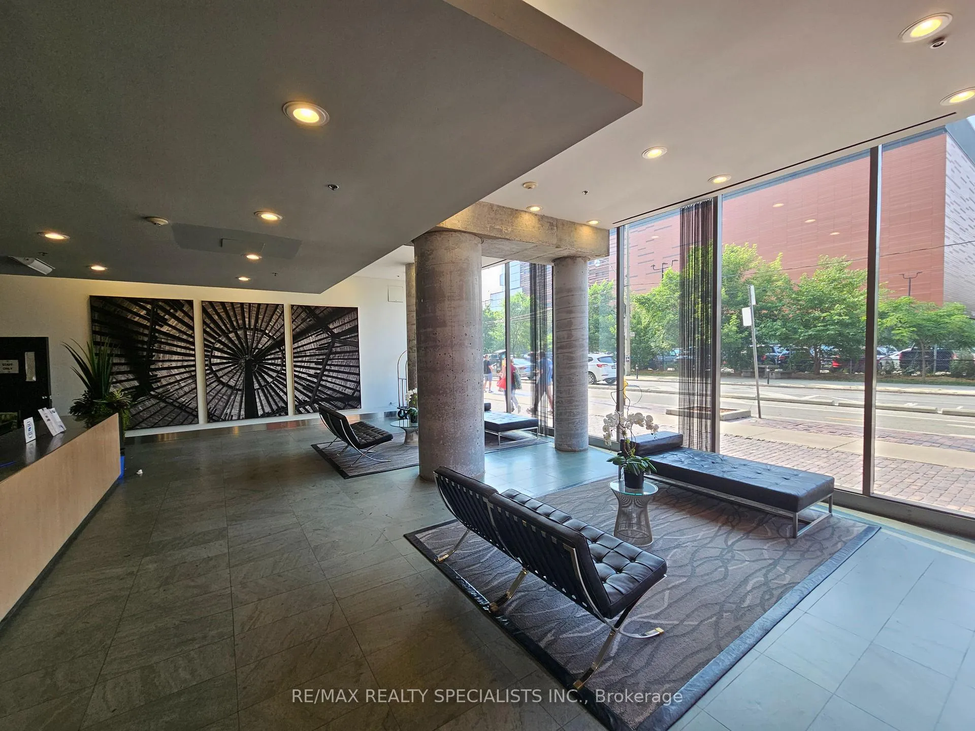 Photo 3 of Unit 806, 33 Mill Street, Toronto, Waterfront Communities — HOMEH