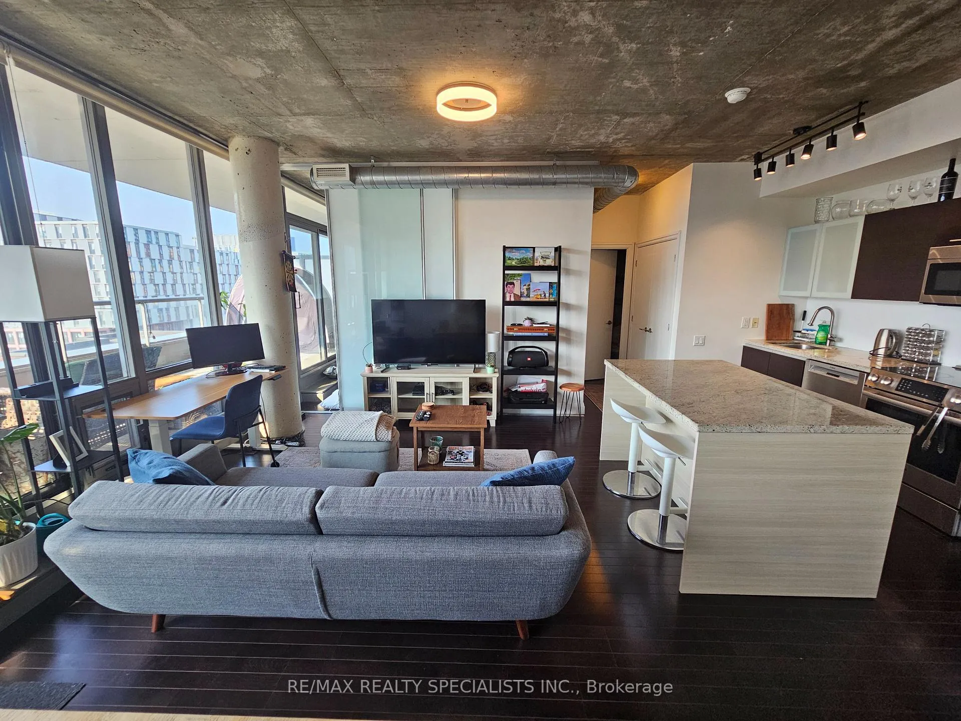 Photo 11 of Unit 806, 33 Mill Street, Toronto, Waterfront Communities — HOMEH
