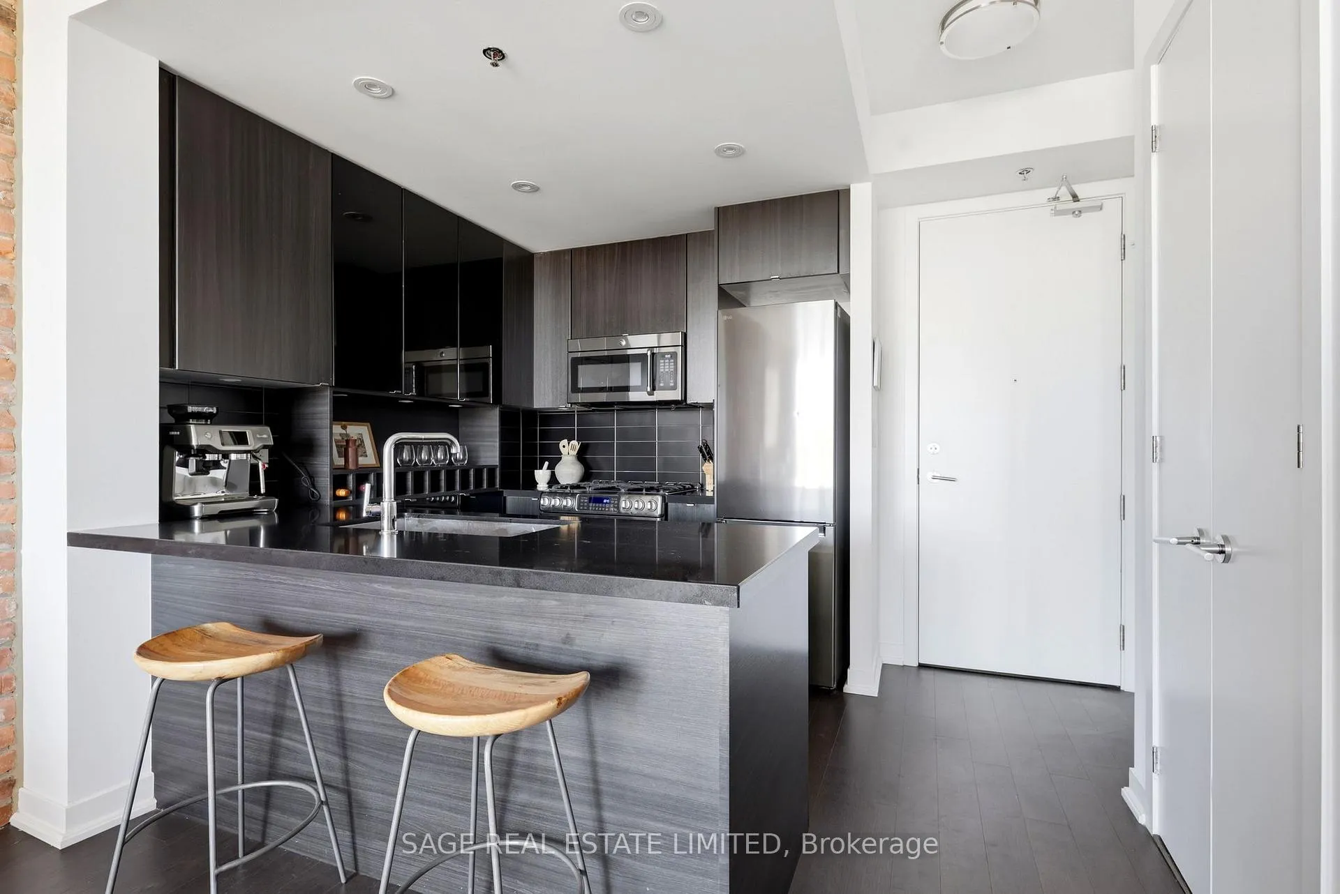 Photo 7 of Unit 402, 88 Colgate Avenue, Toronto, South Riverdale — HOMEH