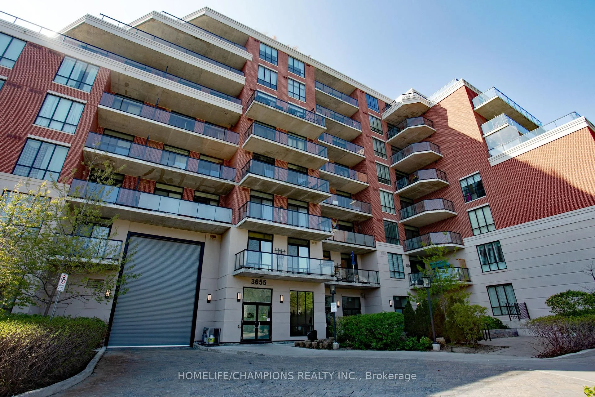 Photo 3 of Unit 610, 3655 Kingston Road, Scarborough, Scarborough Village — HOMEH
