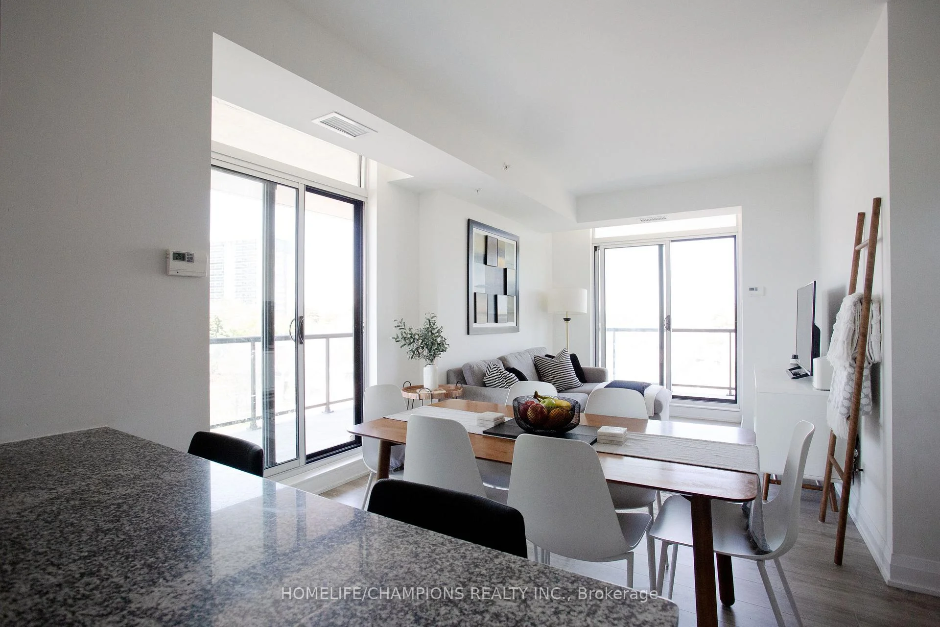 Photo 14 of Unit 610, 3655 Kingston Road, Scarborough, Scarborough Village — HOMEH