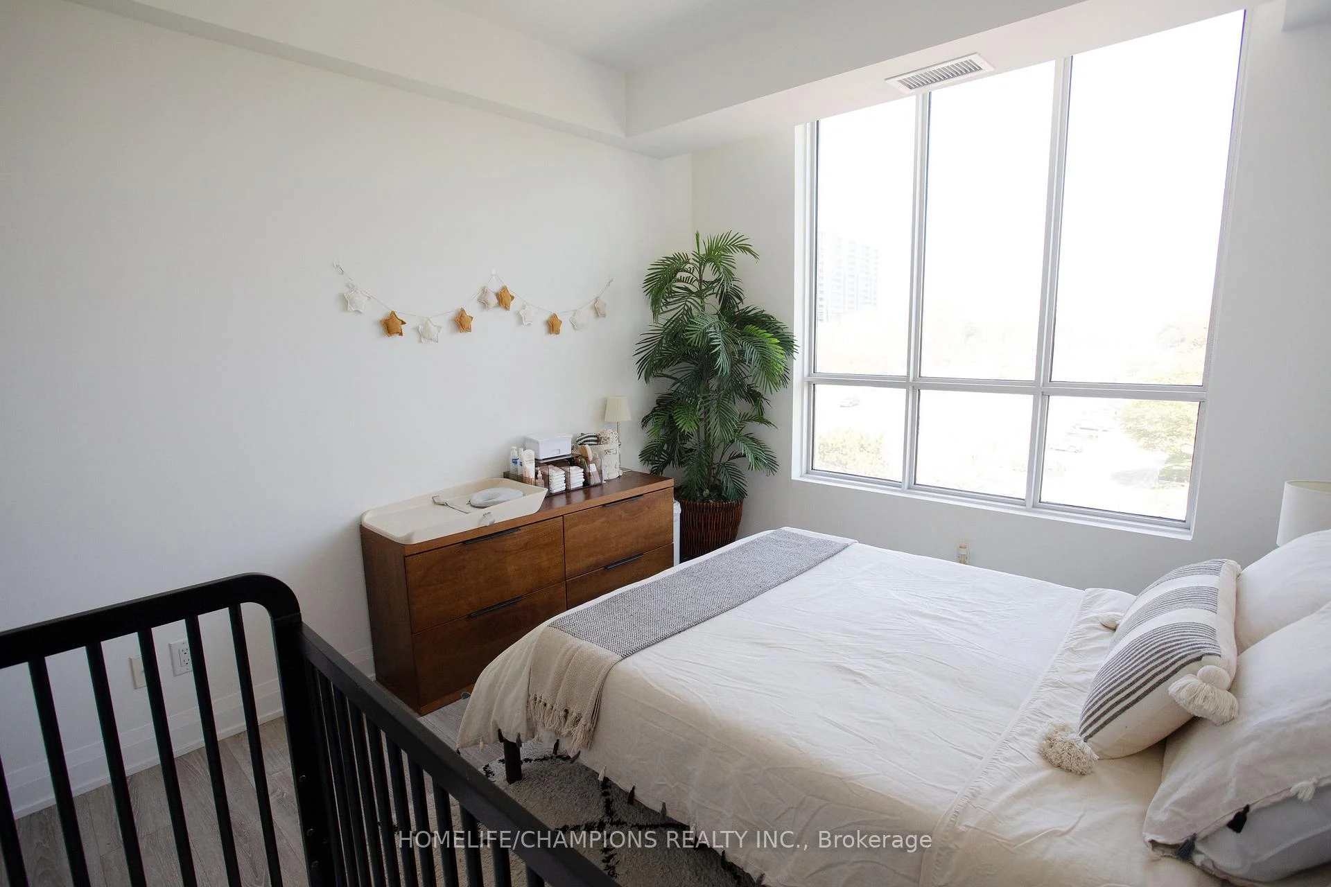 Photo 23 of Unit 610, 3655 Kingston Road, Scarborough, Scarborough Village — HOMEH