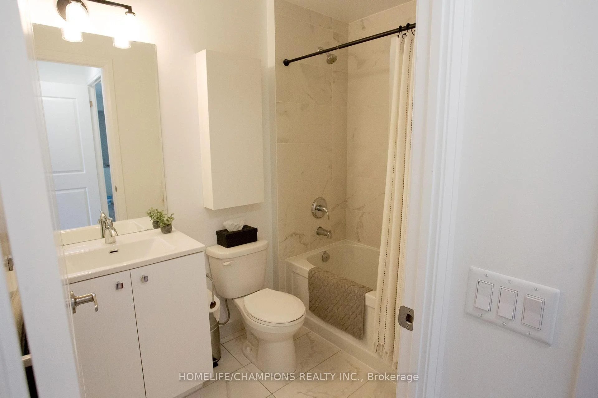 Photo 28 of Unit 610, 3655 Kingston Road, Scarborough, Scarborough Village — HOMEH