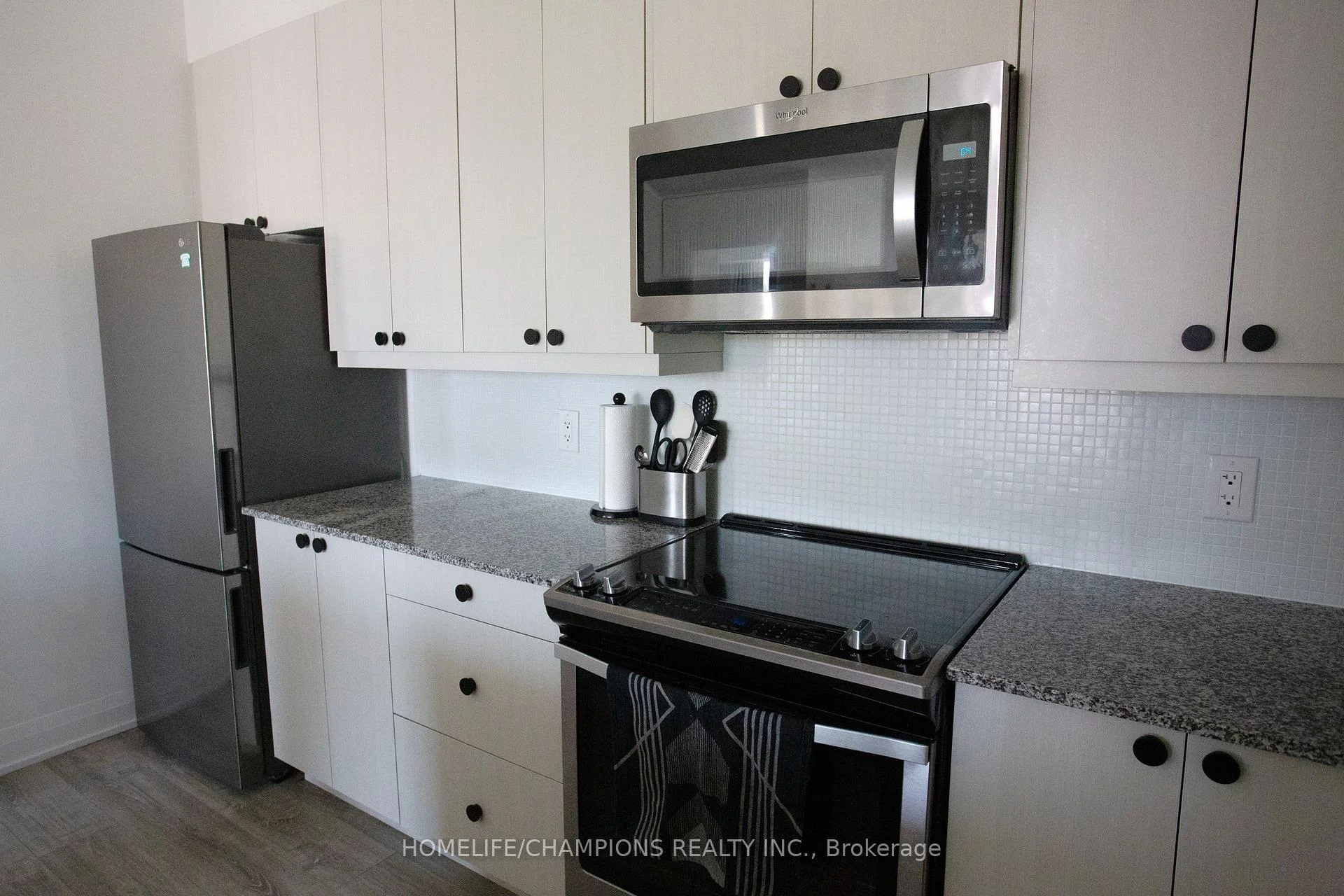 Photo 52 of Unit 610, 3655 Kingston Road, Scarborough, Scarborough Village — HOMEH