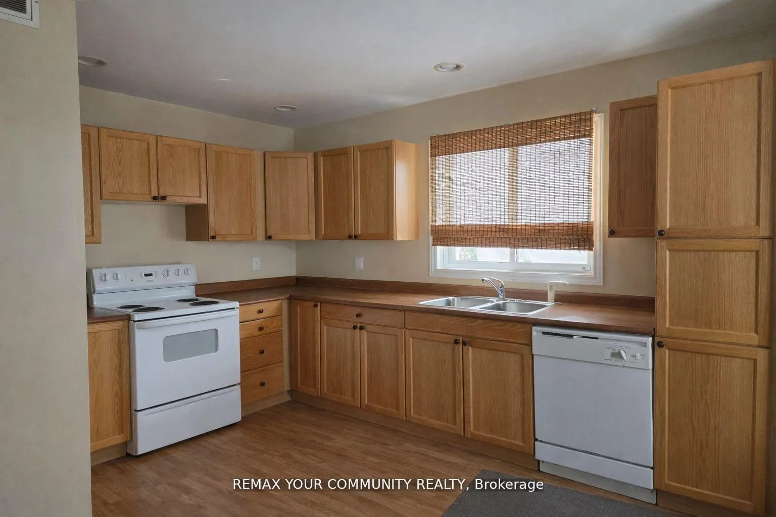 Photo 4 of 3414 Lee Avenue, Severn, West Shore — HOMEH