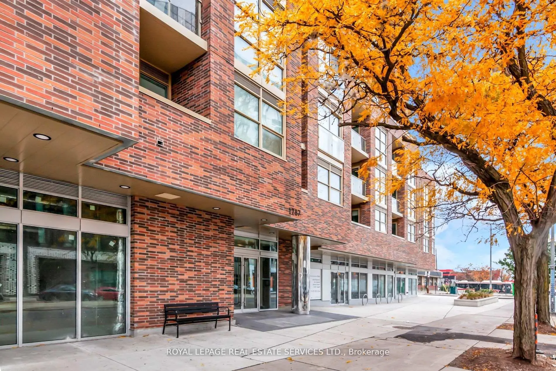 Photo 2 of Unit 621, 1787 St Clair Avenue W, Toronto, Weston-Pellam Park — HOMEH