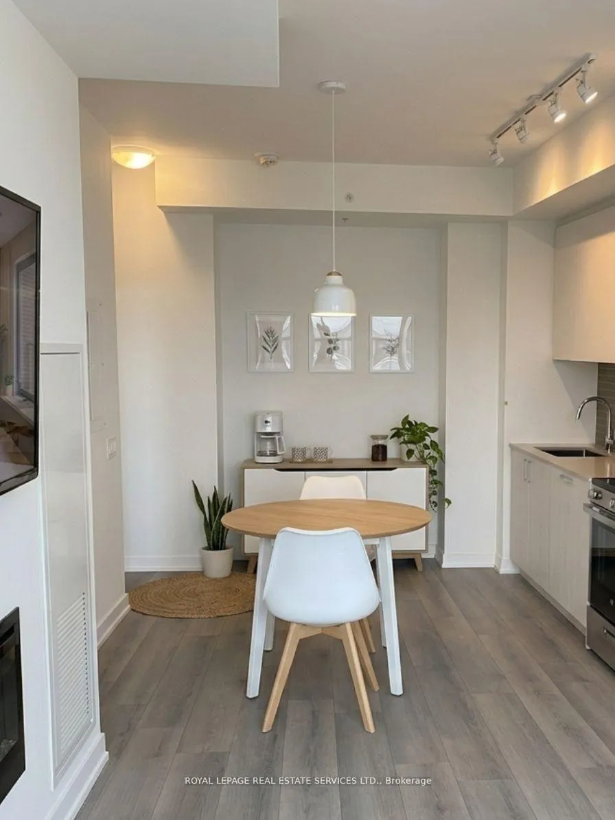 Photo 9 of Unit 621, 1787 St Clair Avenue W, Toronto, Weston-Pellam Park — HOMEH