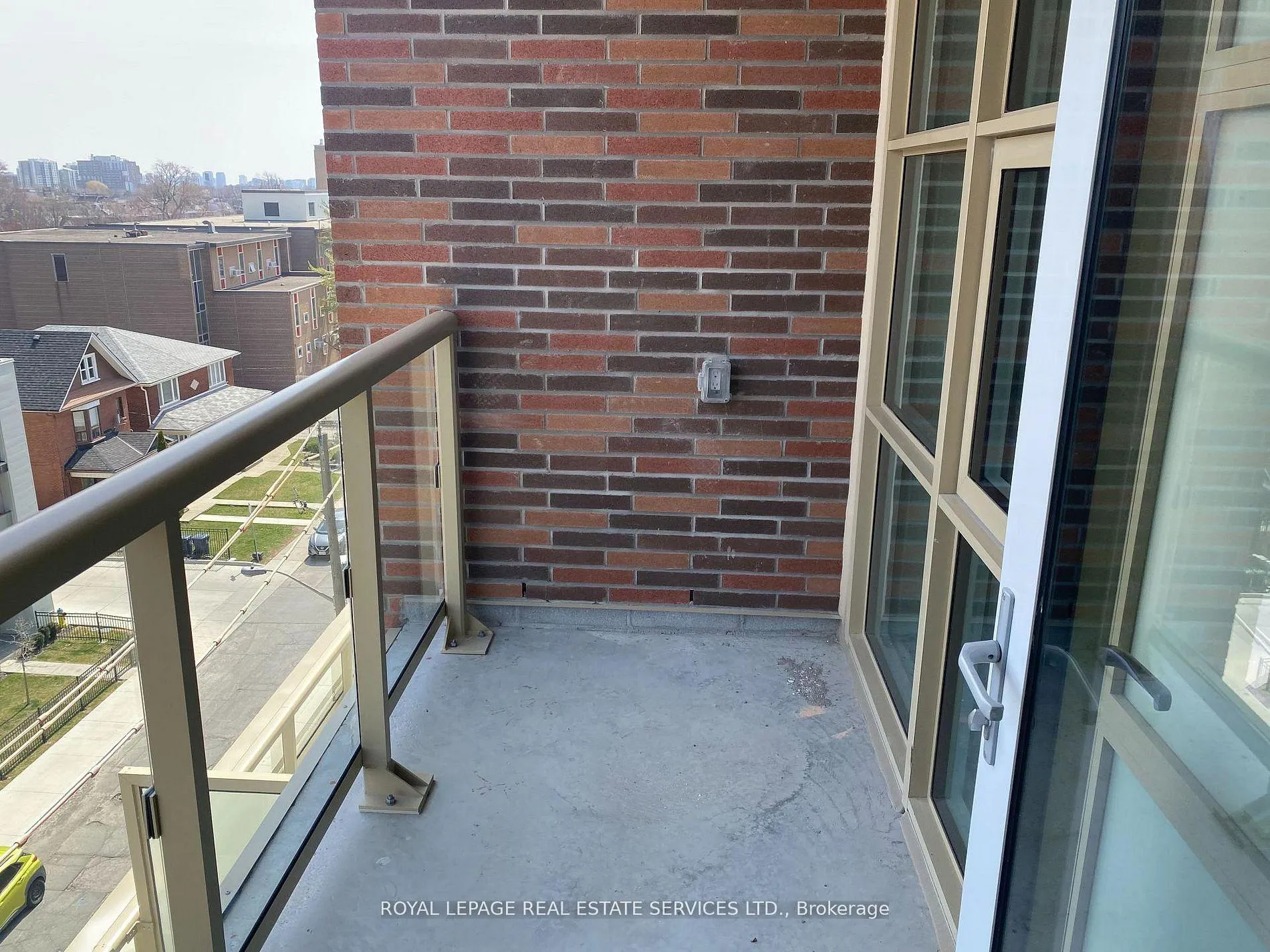 Photo 15 of Unit 621, 1787 St Clair Avenue W, Toronto, Weston-Pellam Park — HOMEH