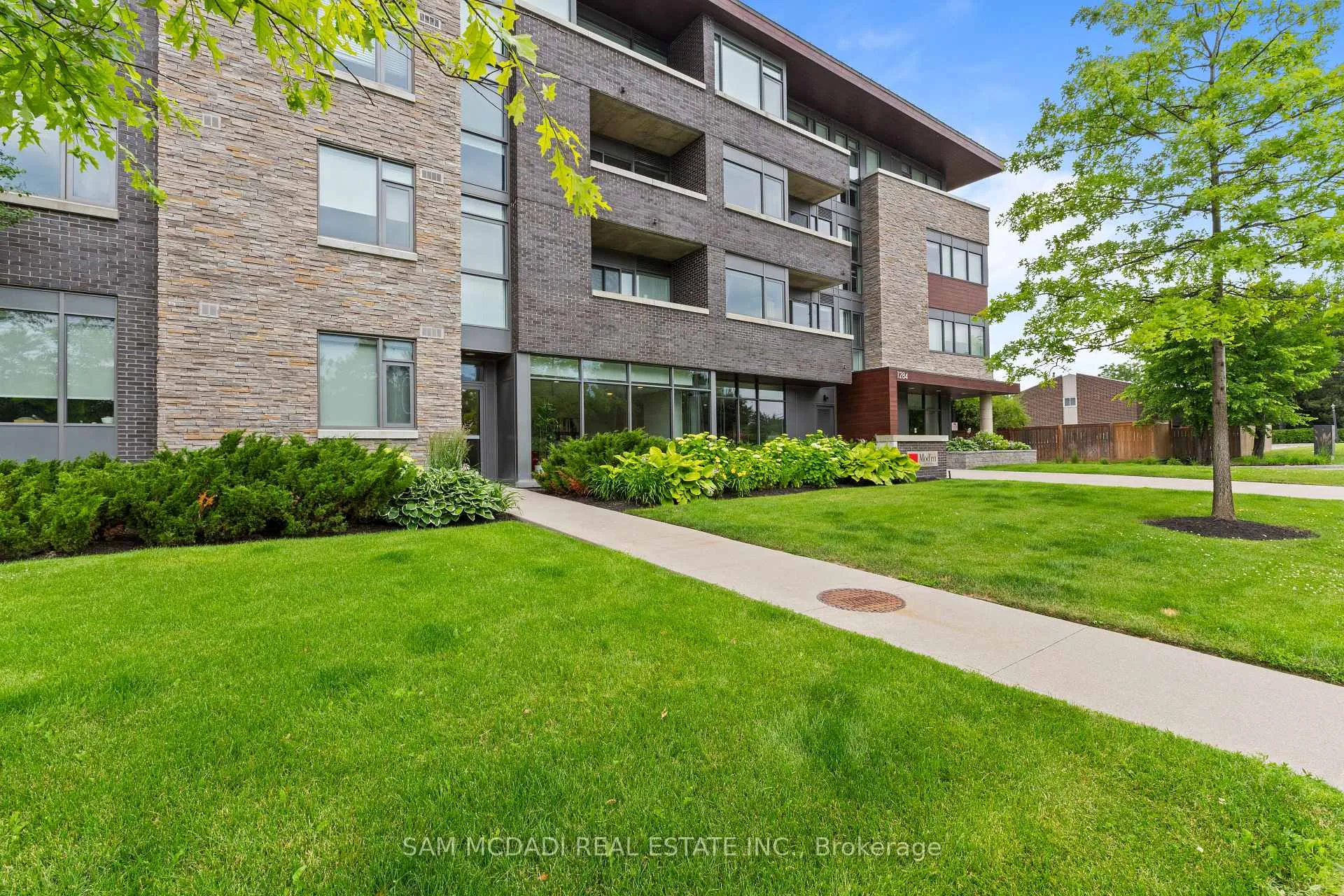 Photo 15 of Unit #115, 1284 Guelph Line, Burlington, Mountainside — HOMEH