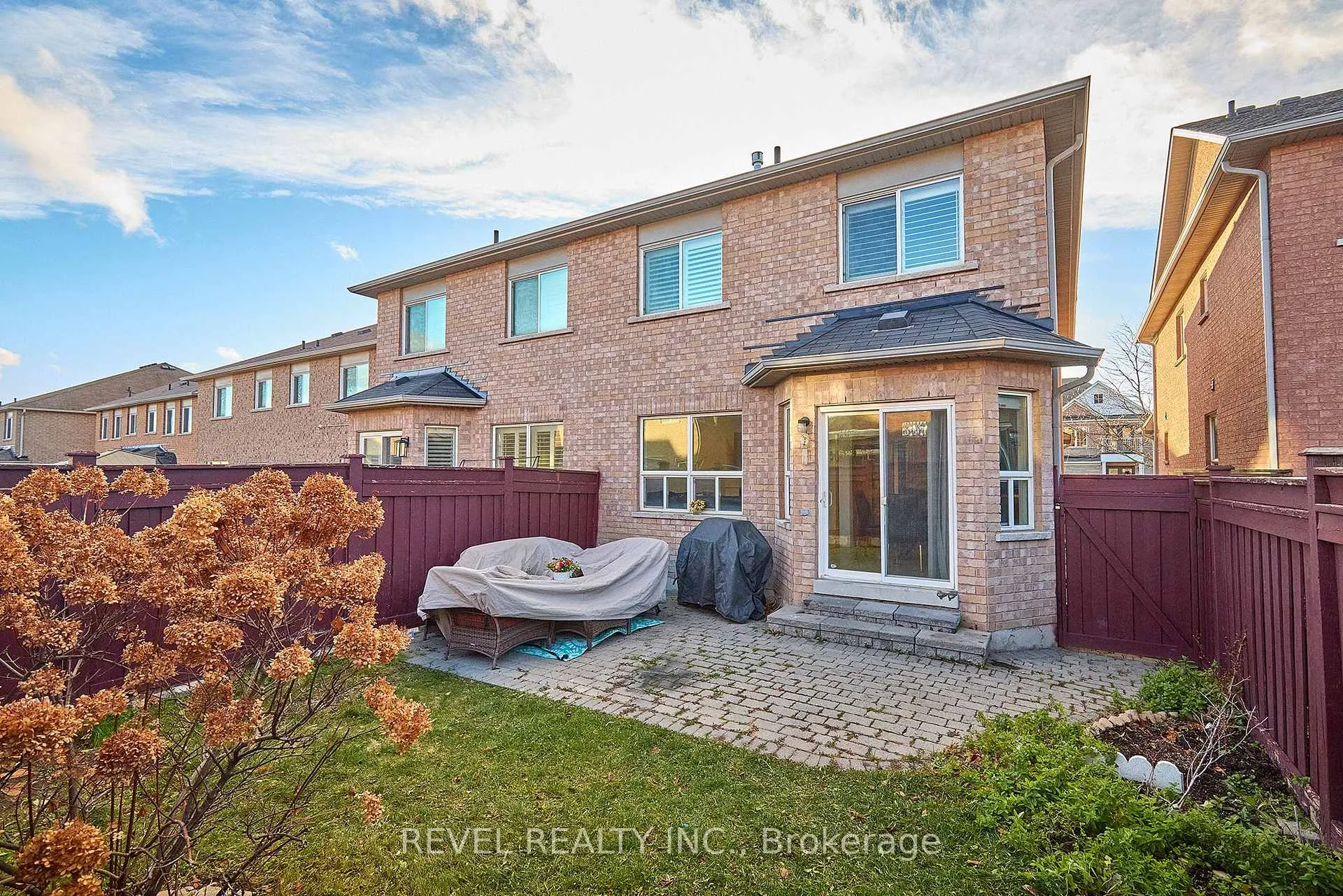 Photo 33 of 35 Manordale Crescent, Vaughan, Vellore Village — HOMEH