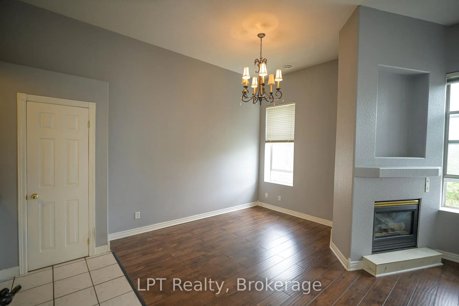Photo 8 of Unit 304, 317 Queen Street, Chatham-Kent, Chatham — HOMEH
