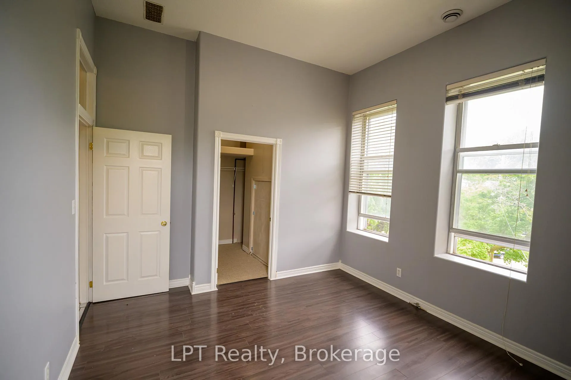 Photo 10 of Unit 304, 317 Queen Street, Chatham-Kent, Chatham — HOMEH